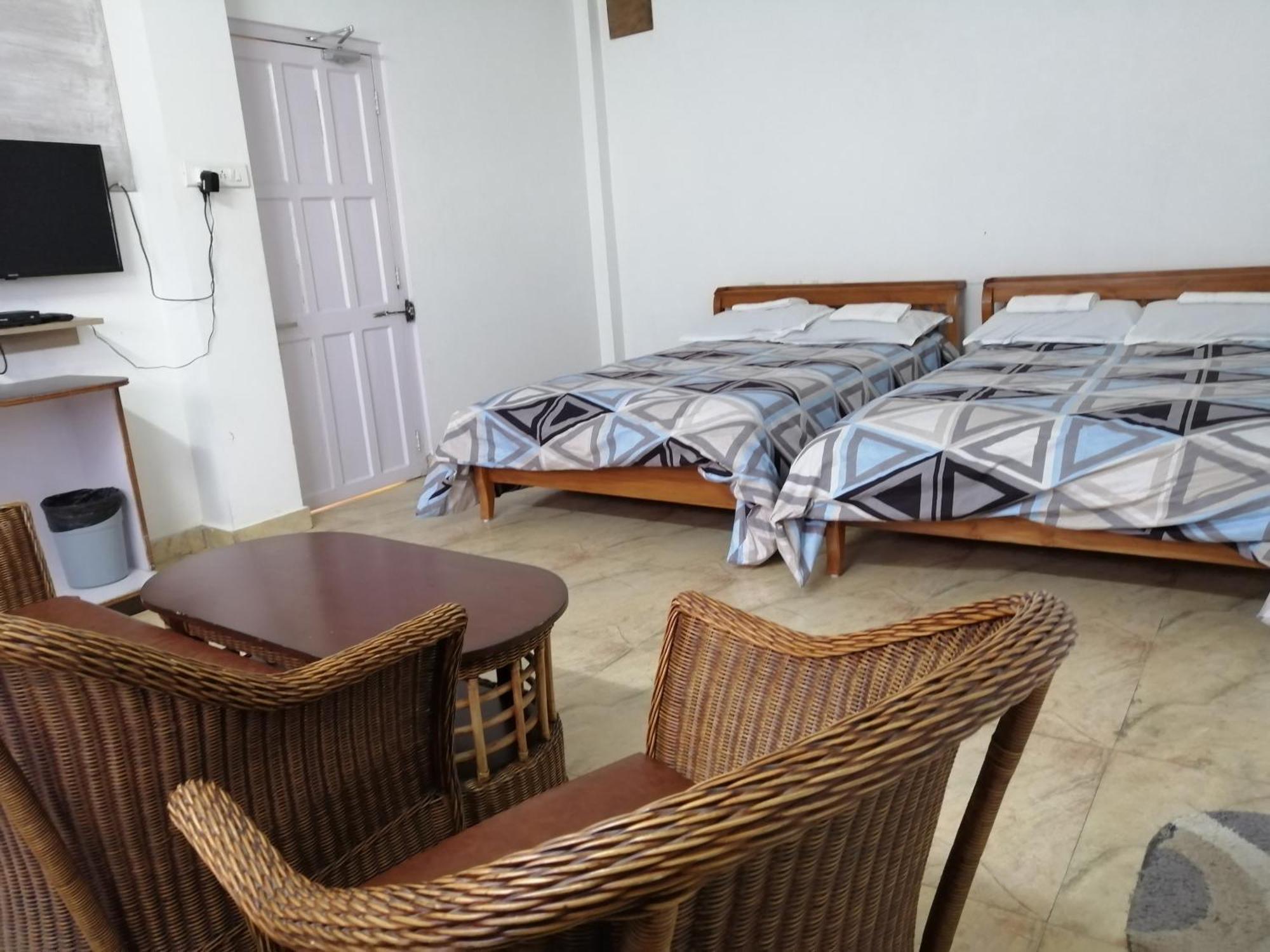 Crossroad Bed & Breakfast Shillong
