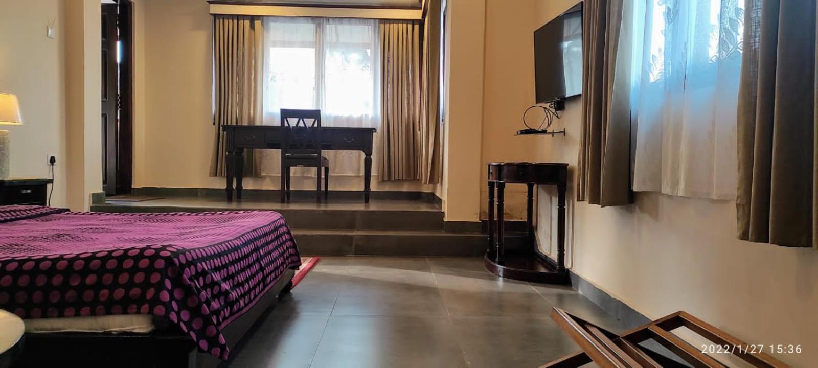 The Heritage Club - Tripura Castle And Hotel