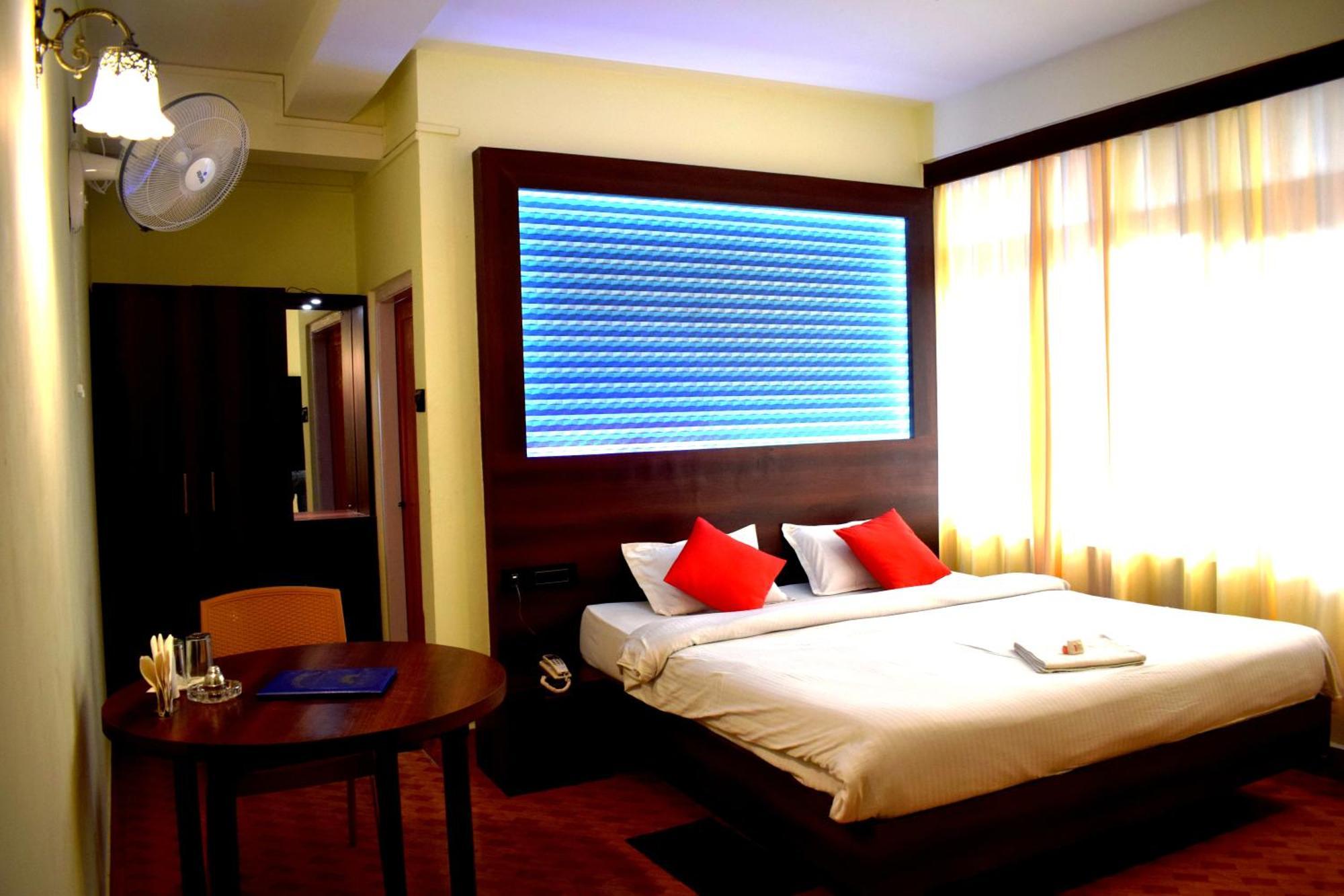 Hotel Lily 2*