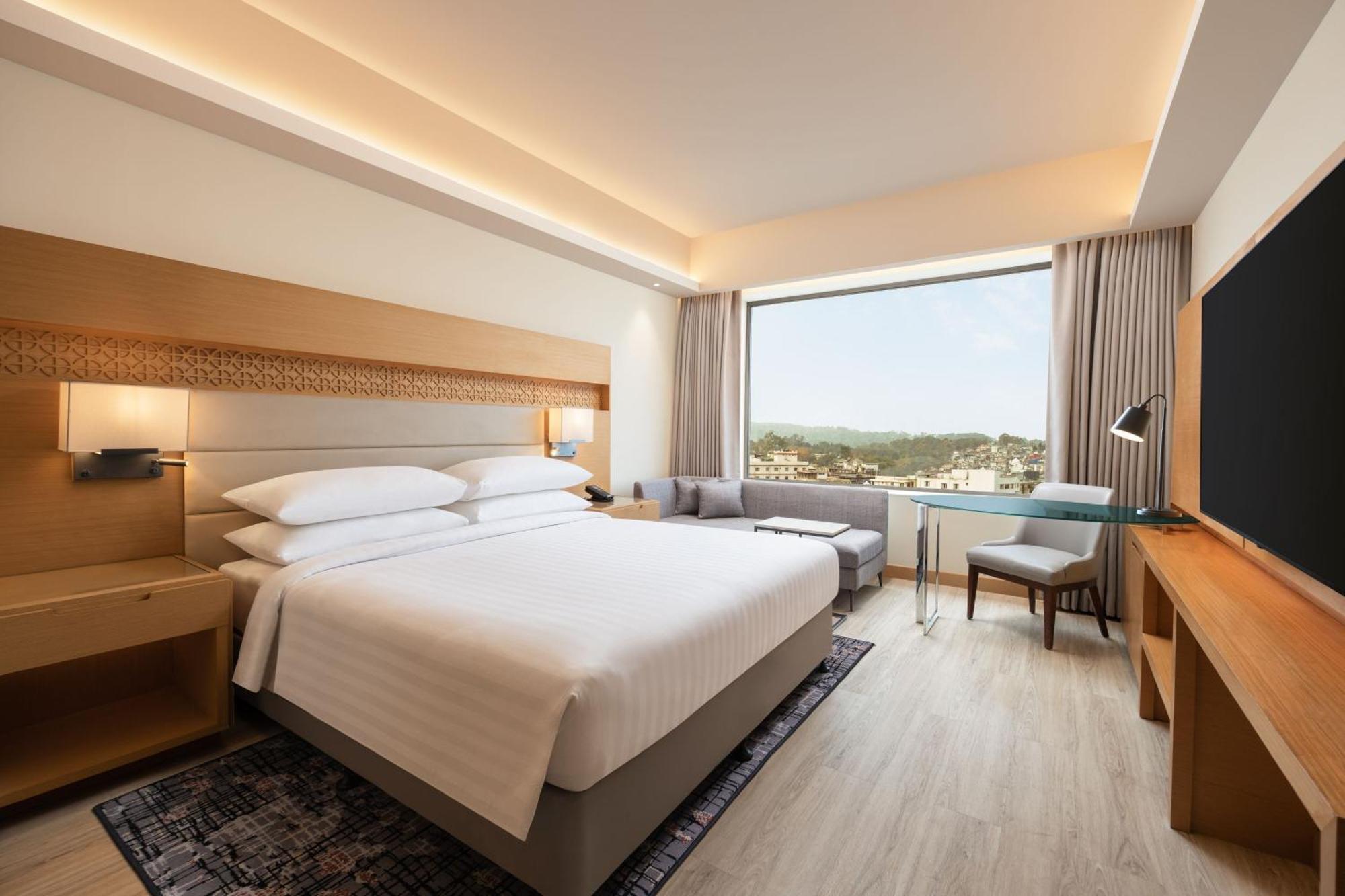 Hotel Courtyard By Marriott Shillong