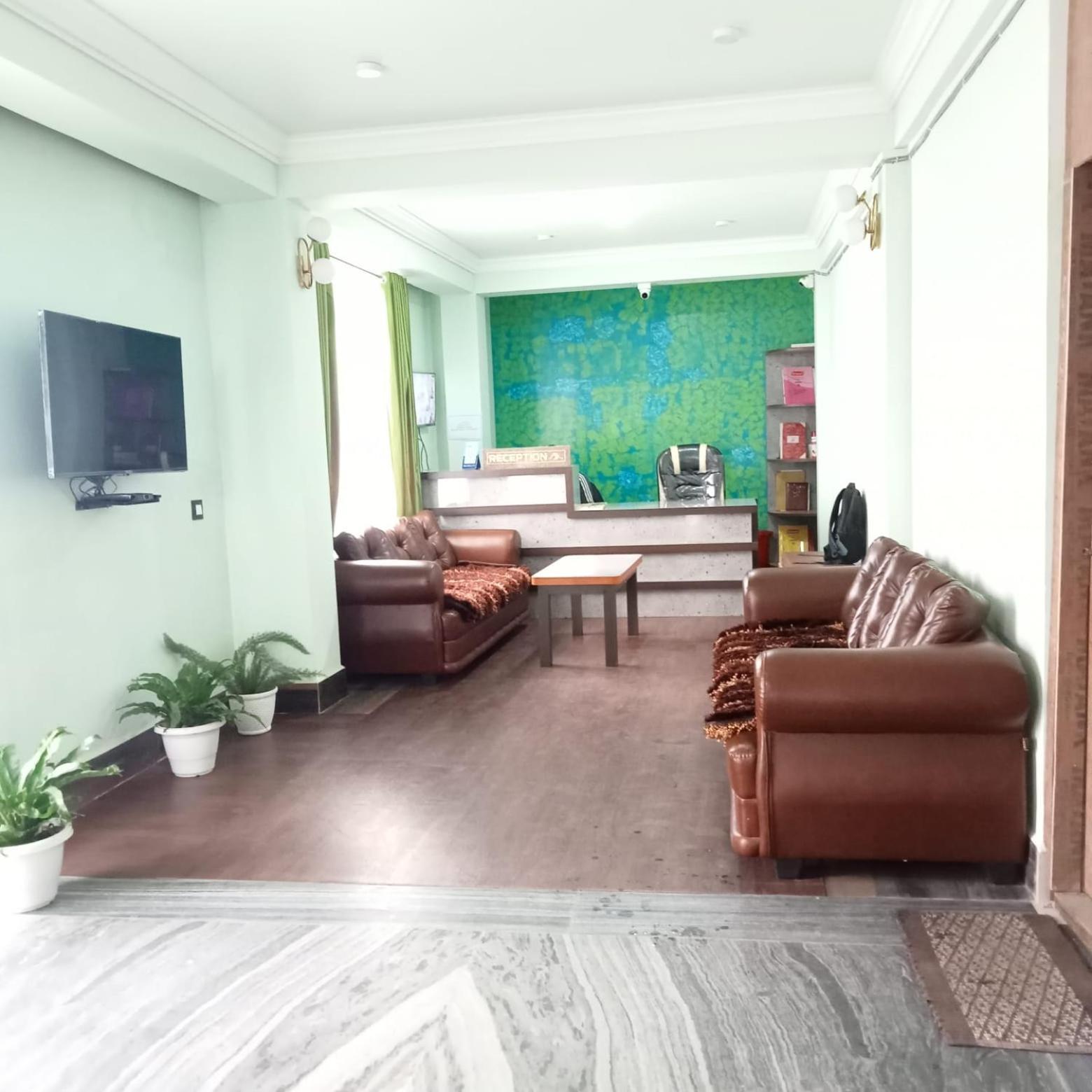 Hills View Guest house Shillong