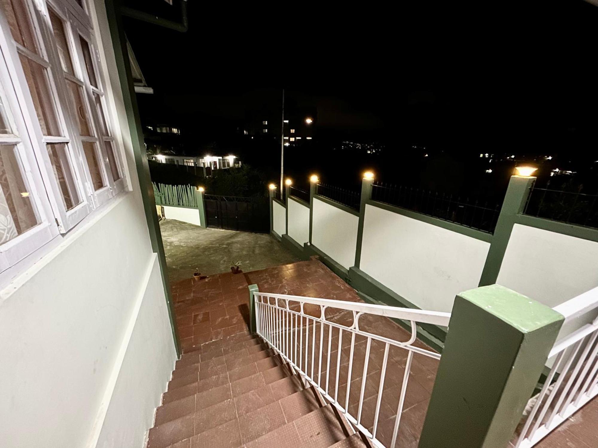 Yepplo - Complimentary Breakfast - 24 Hrs Caretaker & Power Backup Villa