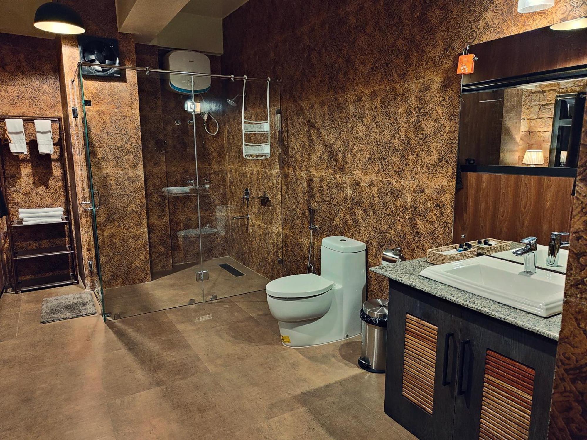 Acropolis Hotel Shillong