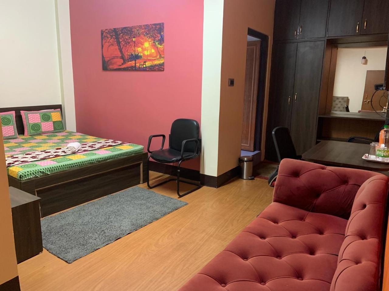 Eastwood Guest house *