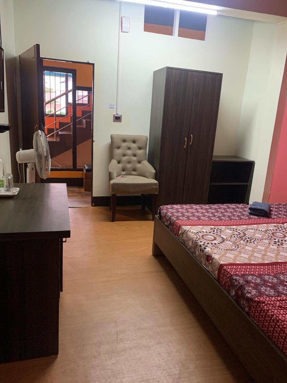 Eastwood Guest house