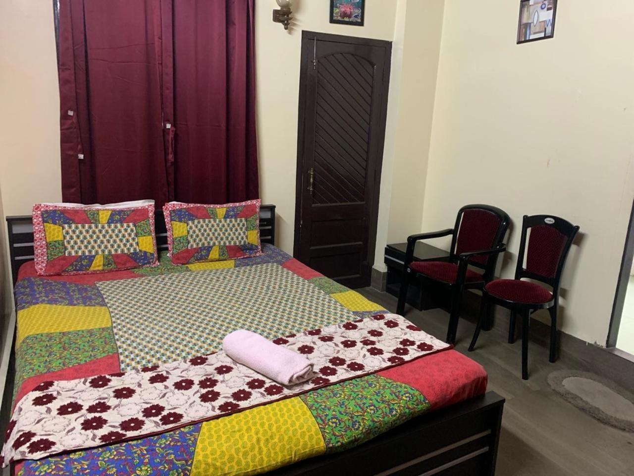 Eastwood Guest house *