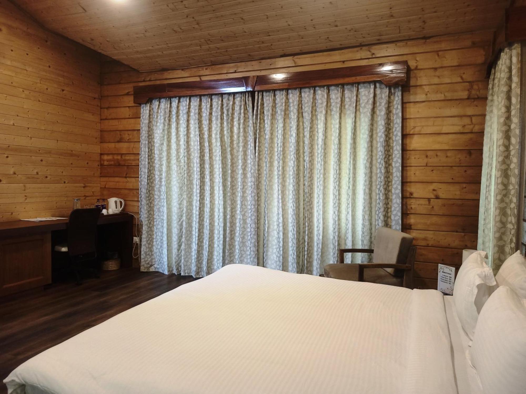 Hotel Rishat Sngi Orchid 3*