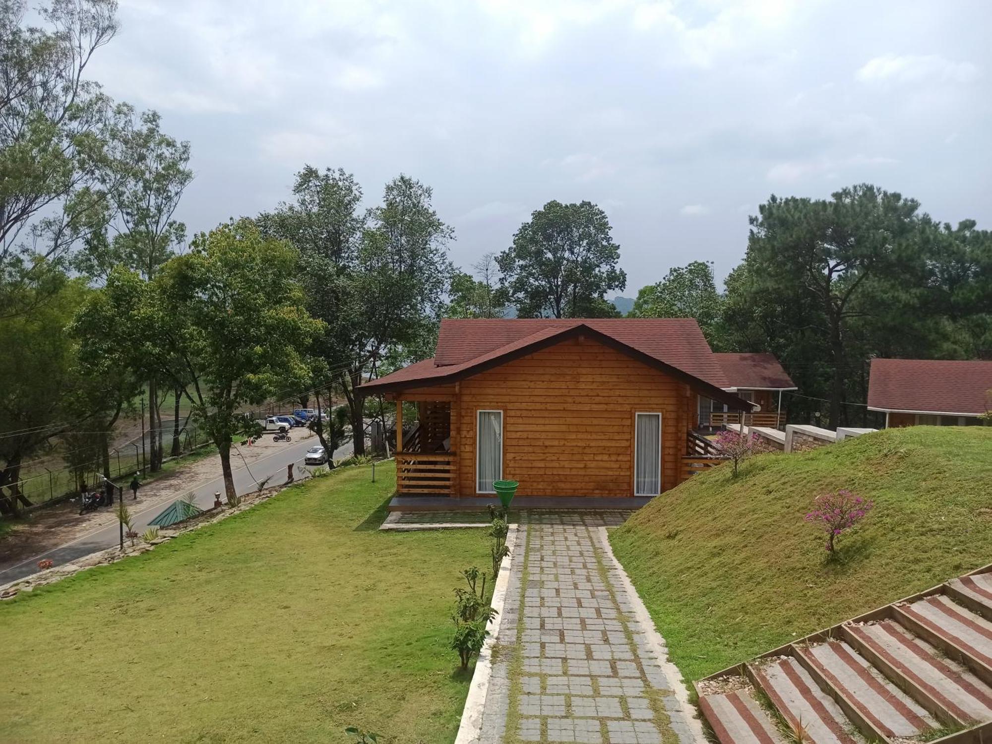 Rishat Sngi Orchid Shillong