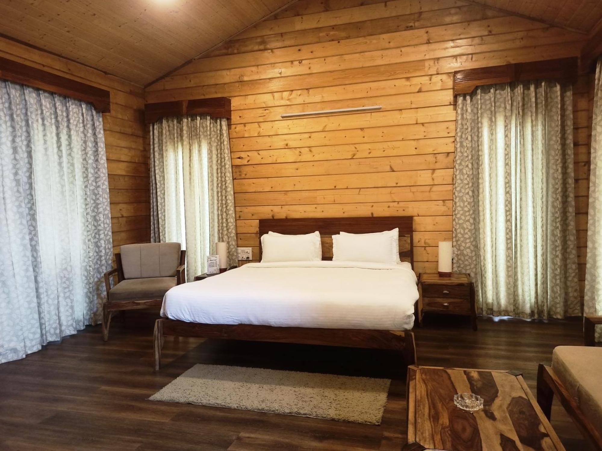 Hotel Rishat Sngi Orchid 3*
