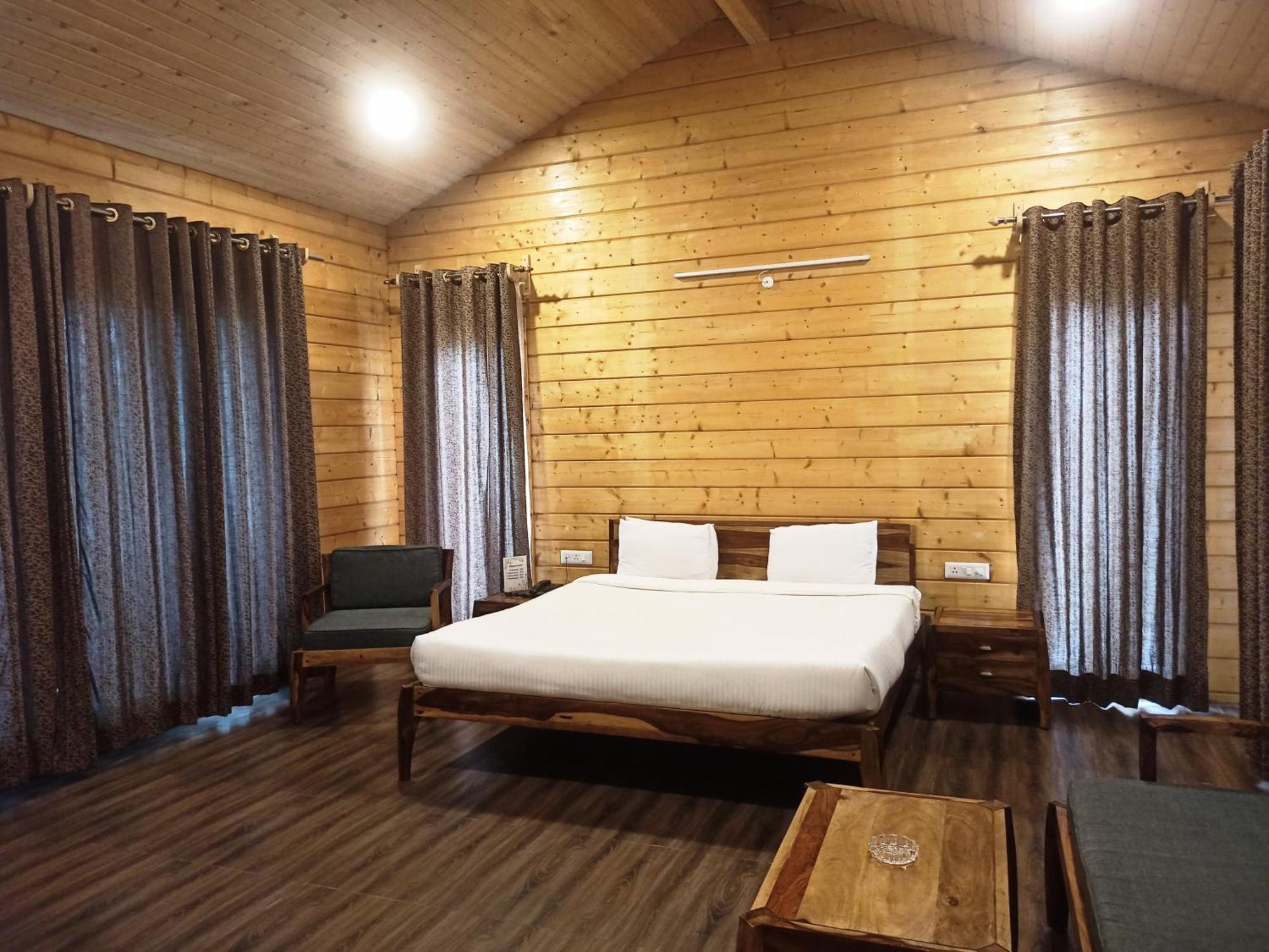 Rishat Sngi Orchid Hotel Shillong