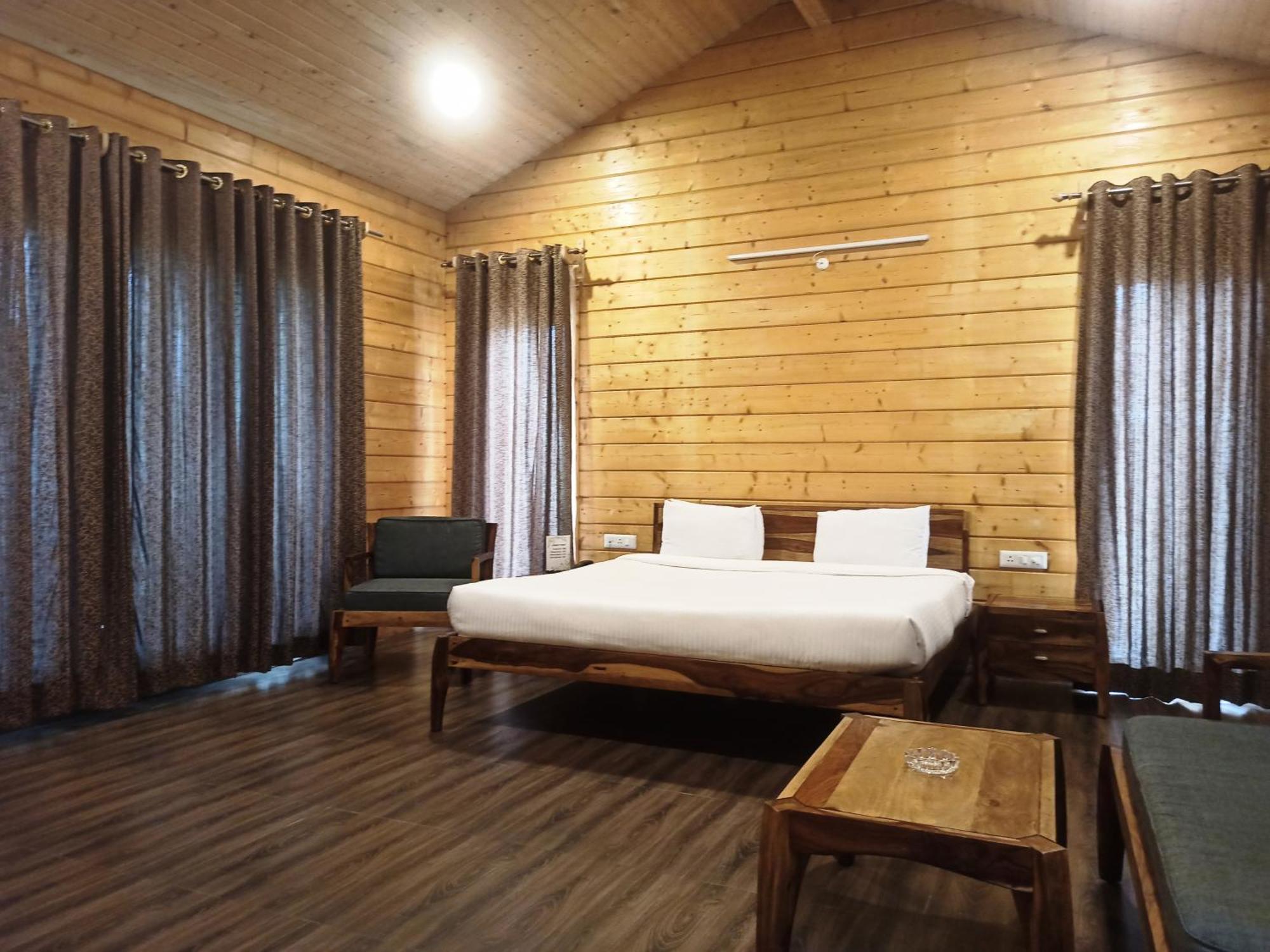 Rishat Sngi Orchid 3* Shillong