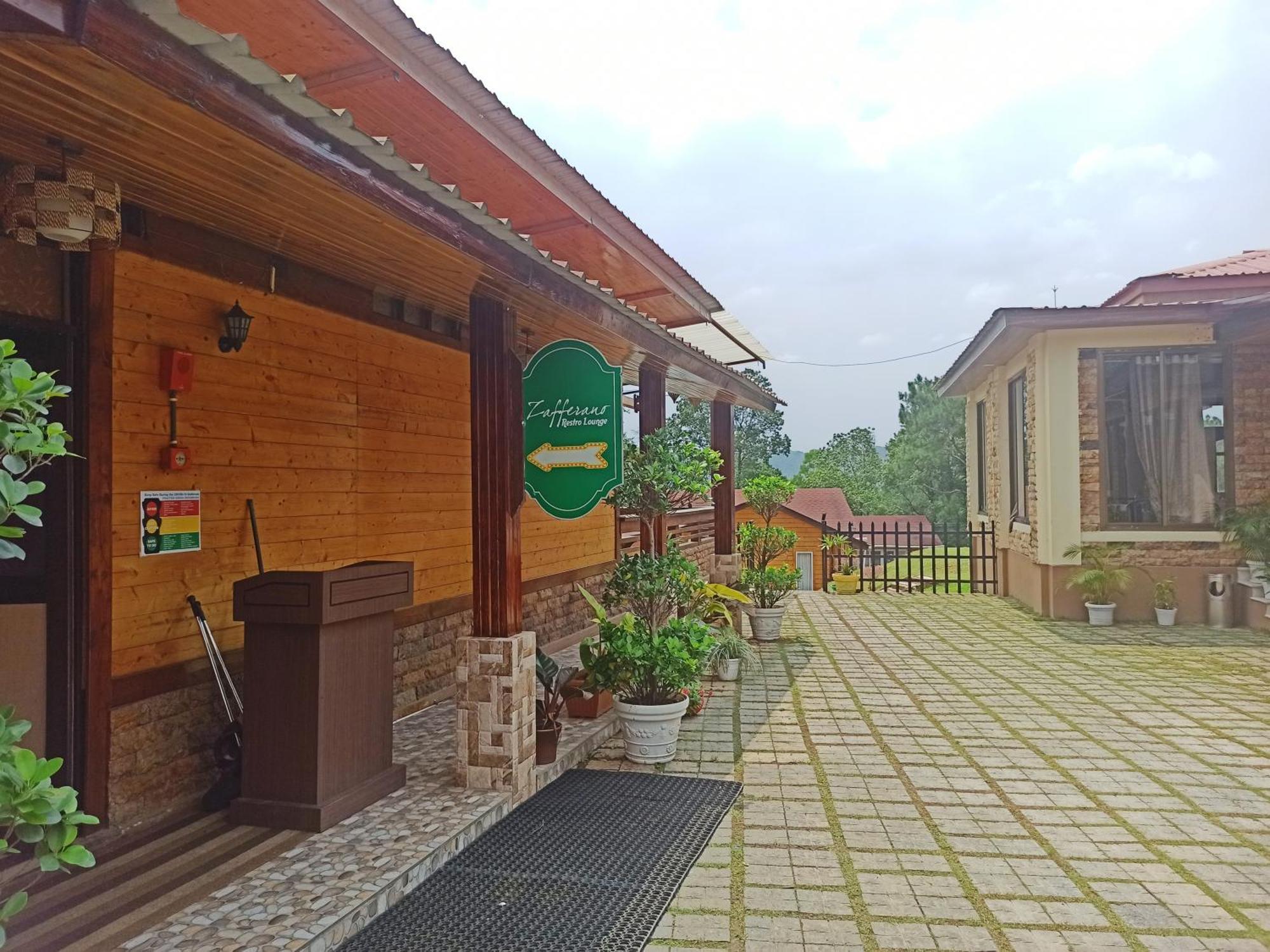 Hotel Rishat Sngi Orchid 3*