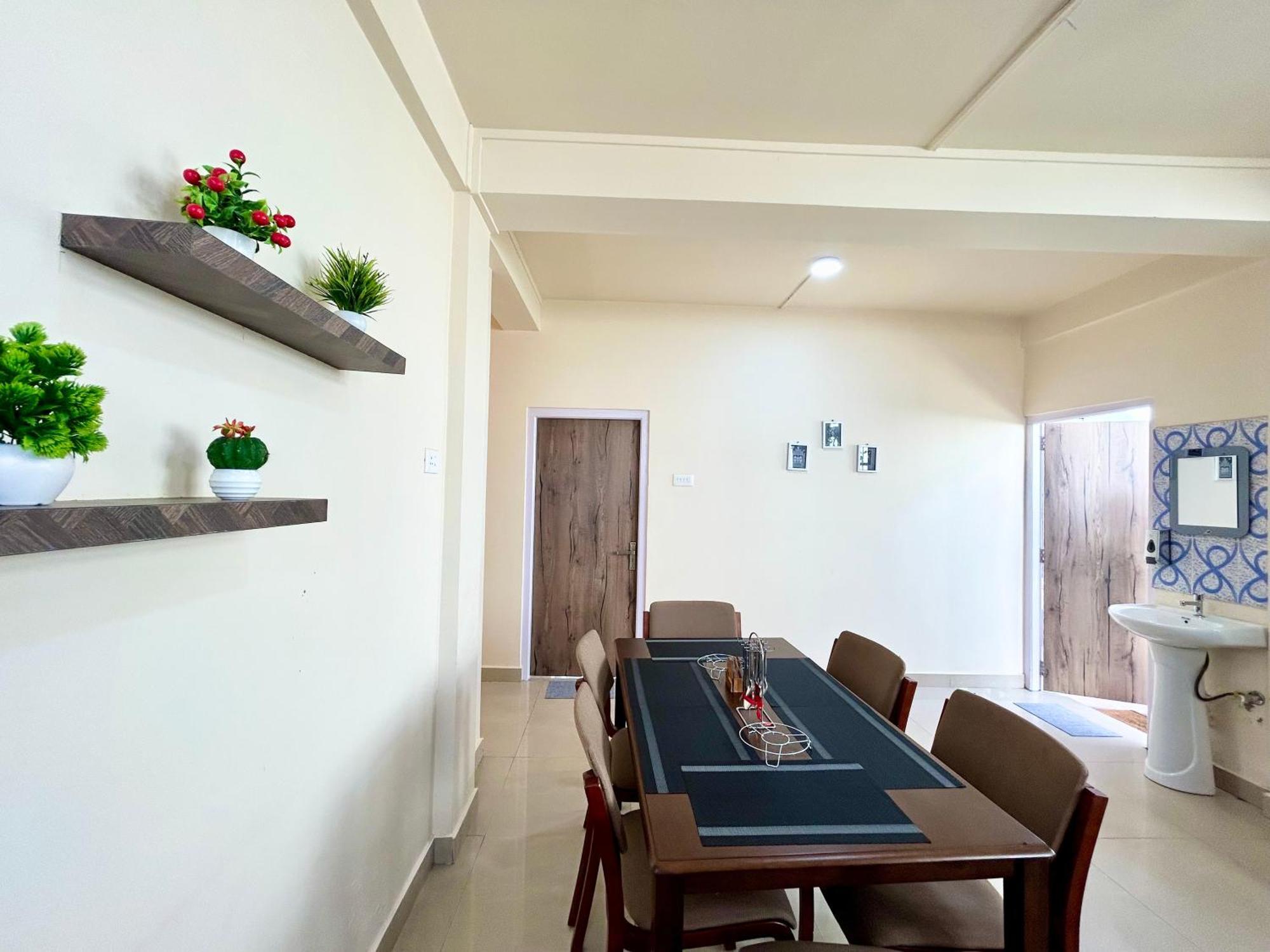 Yepplo - Complimentary Breakfast - 24 Hrs Caretaker & Power Backup Shillong