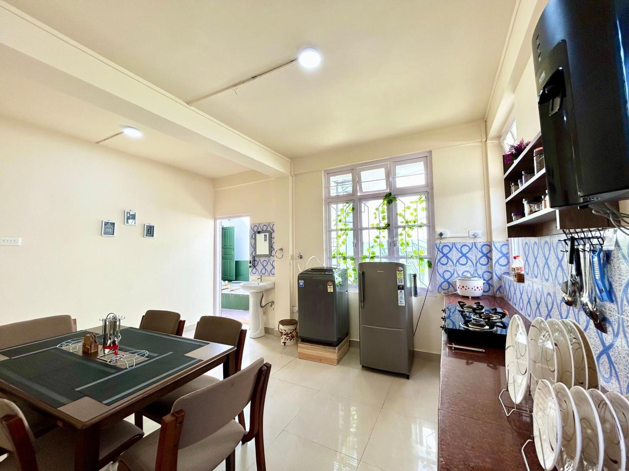 Villa Yepplo - Complimentary Breakfast - 24 Hrs Caretaker & Power Backup *