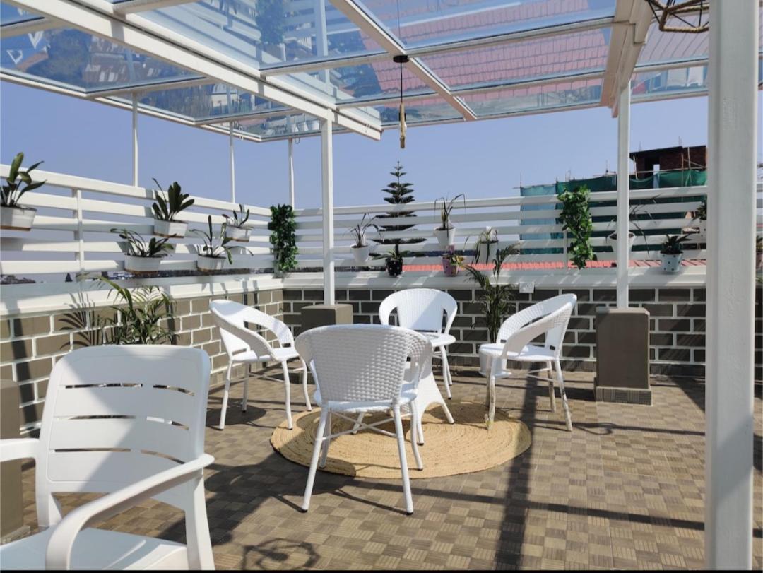 Apartment Cheilamarya