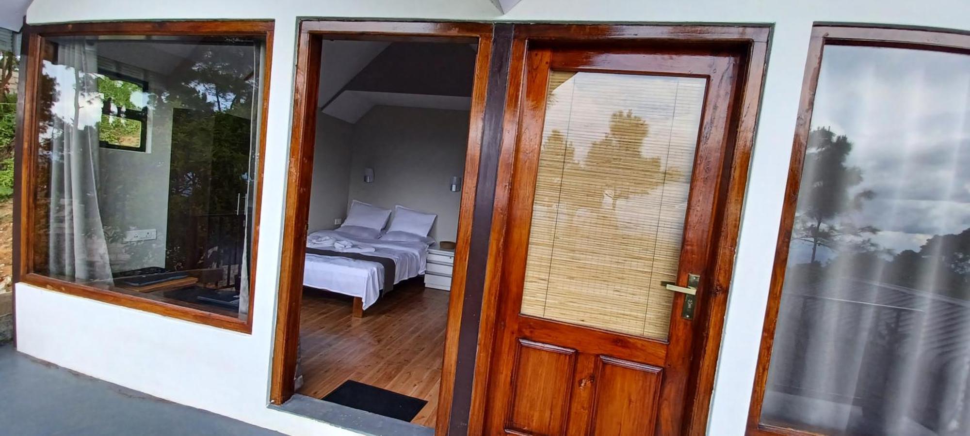 Homestay Hills Abode