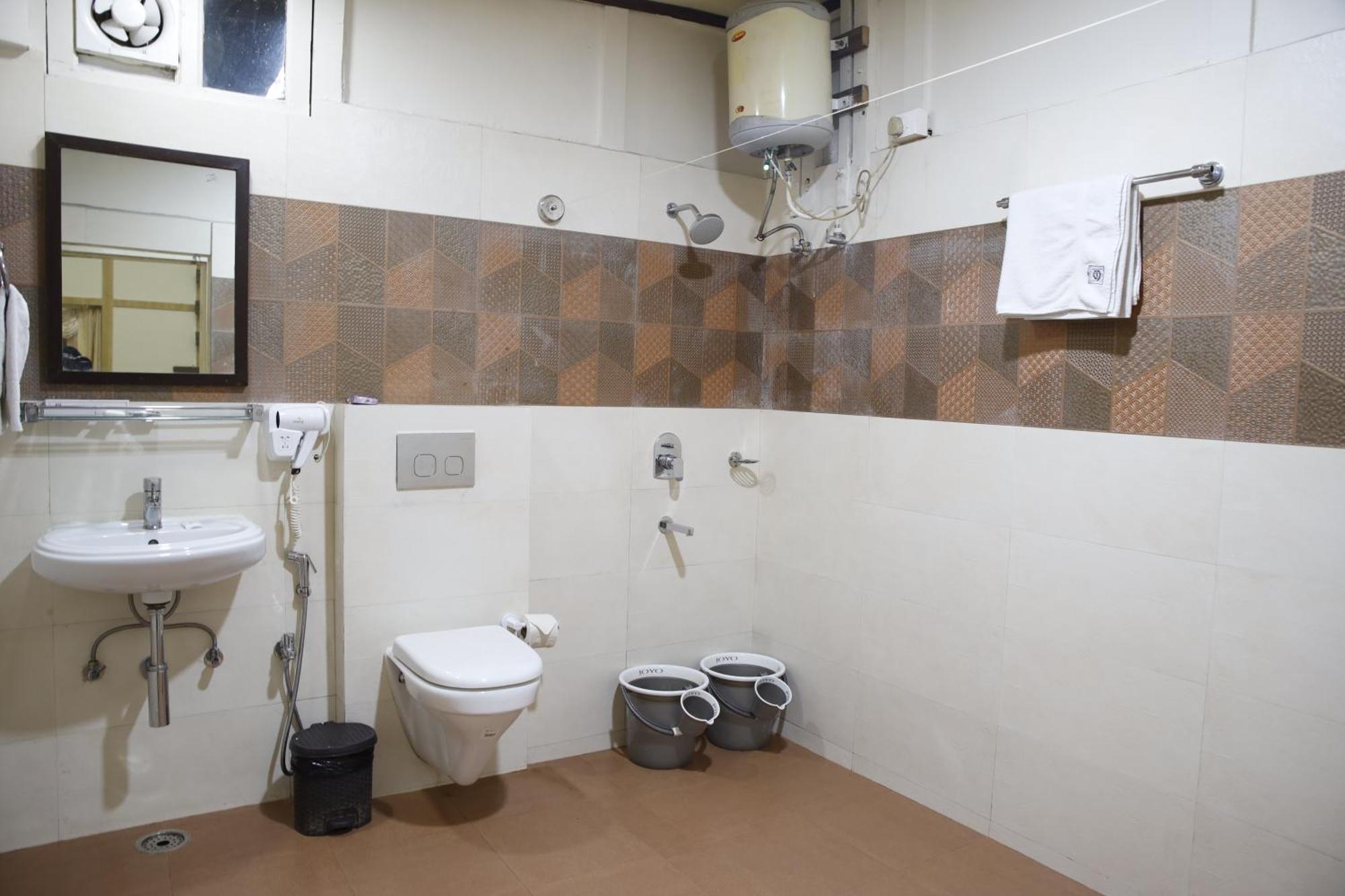 The Club Residency Ltd