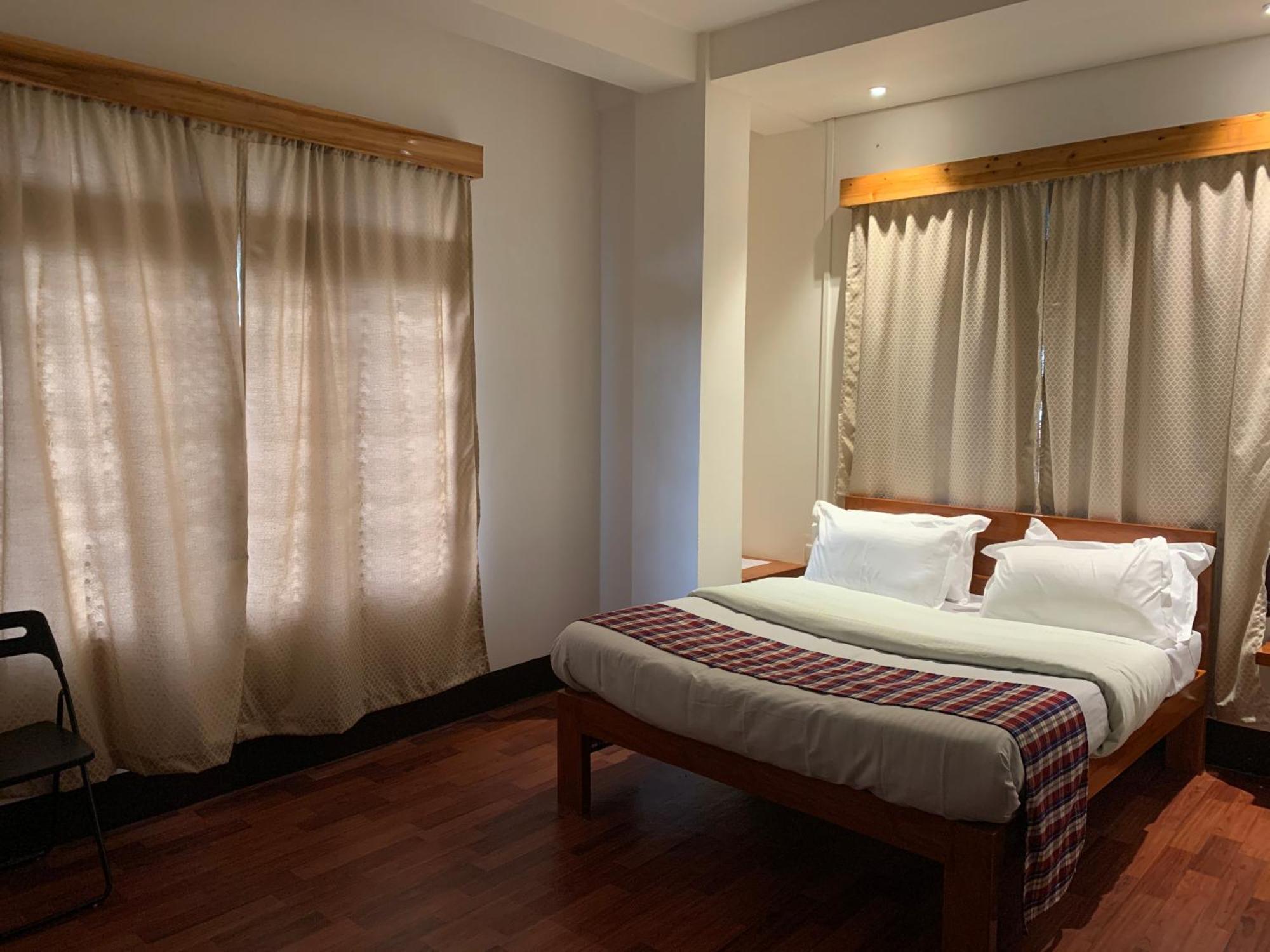 Homestay April Springs *