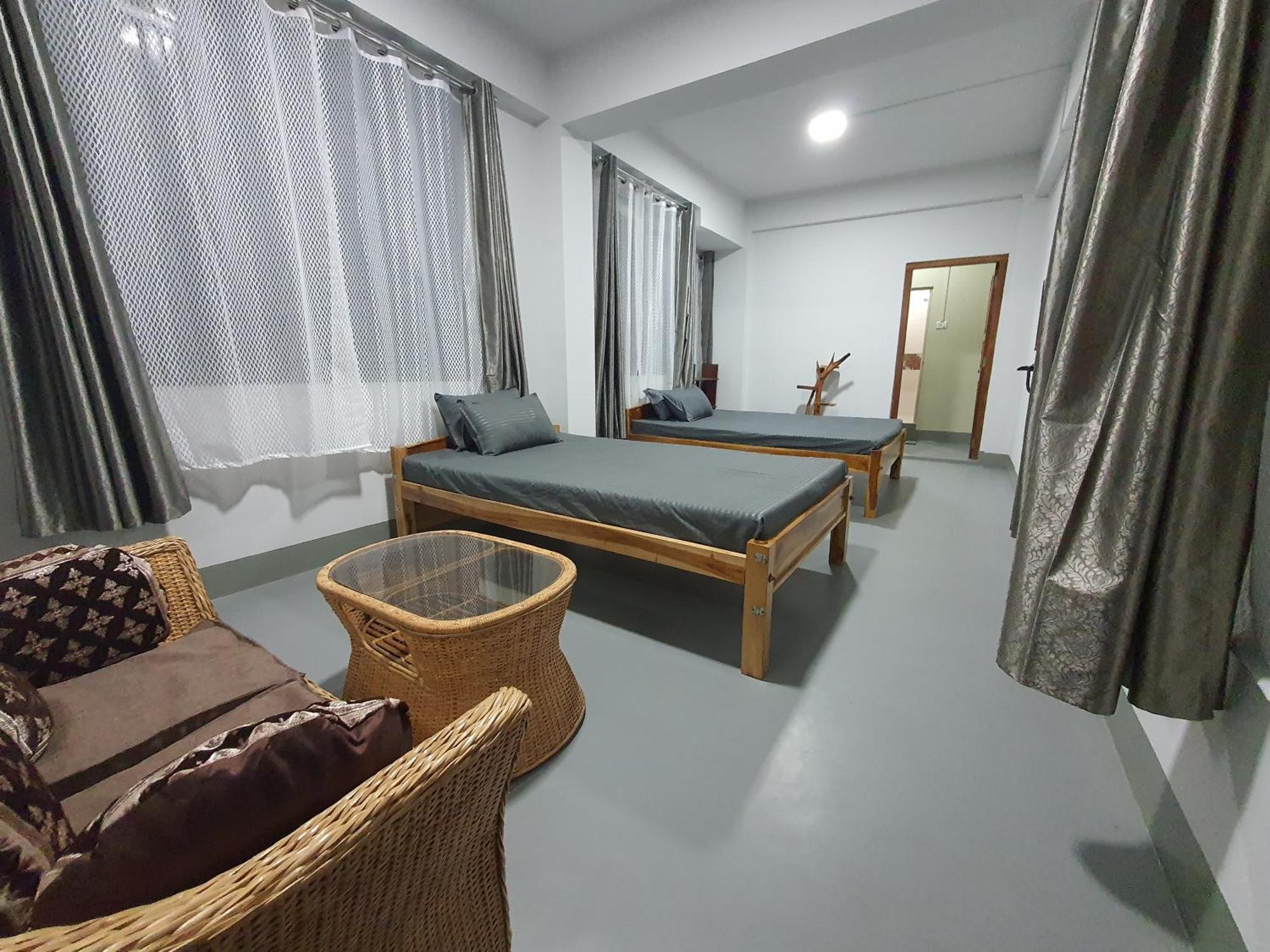 Golf Guest house *
