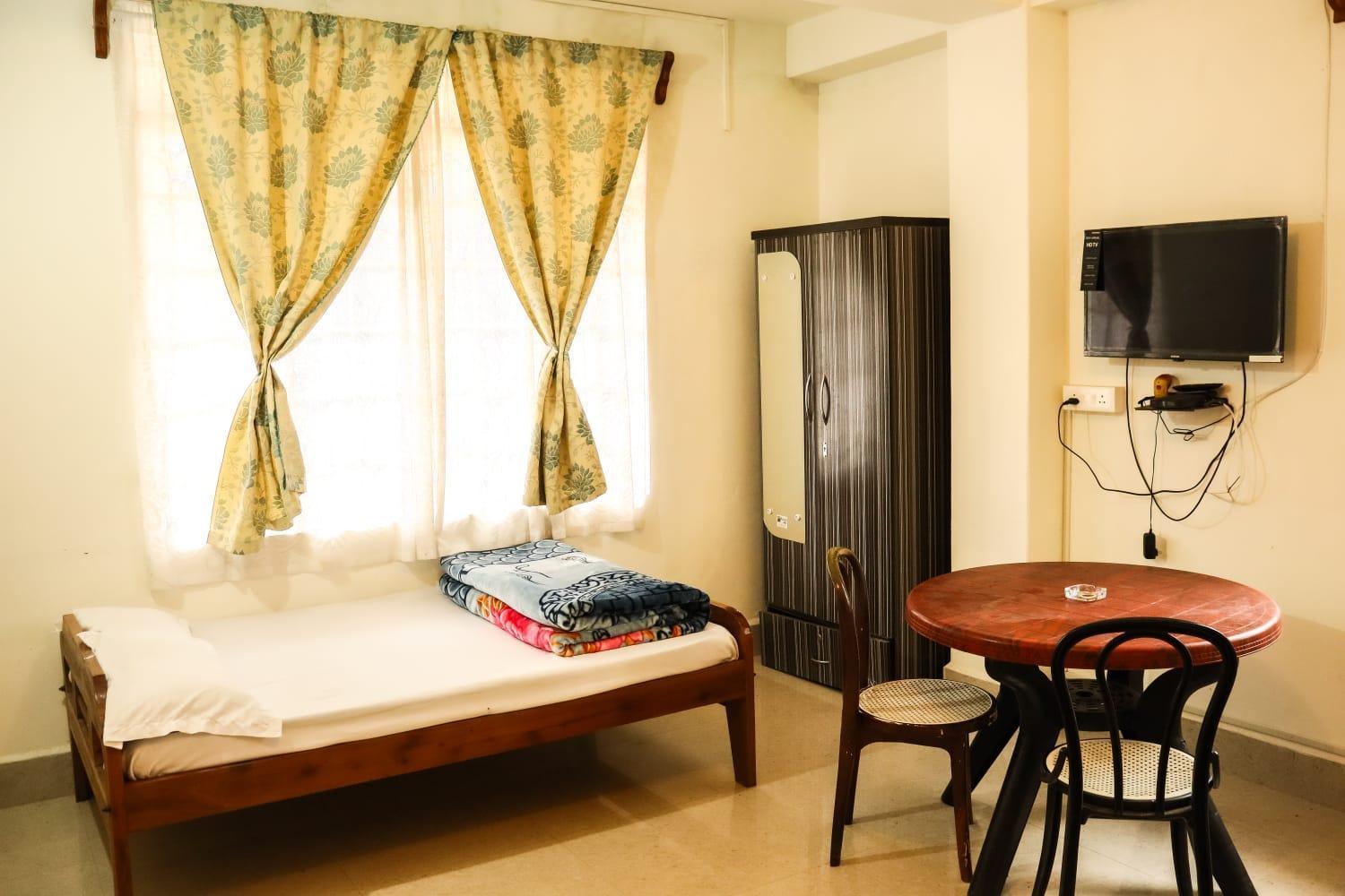 Hotel Pine Tree 3*