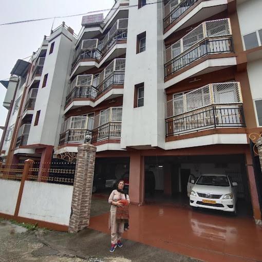 Hotel Holiday Hush Haven Shillong