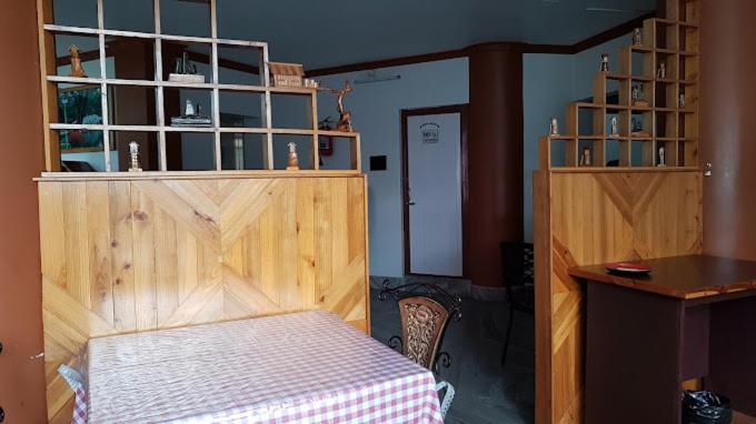 Hotel Holiday Hush Haven Shillong