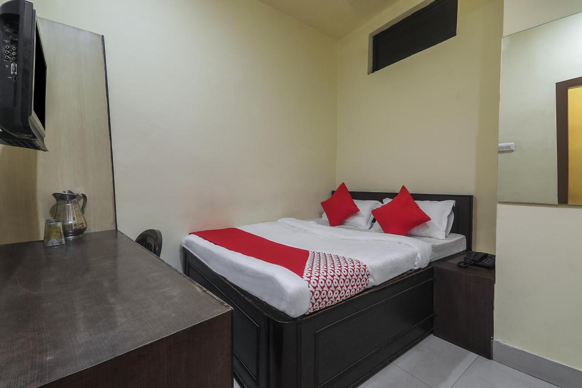 Hotel O Golden Peak 4*