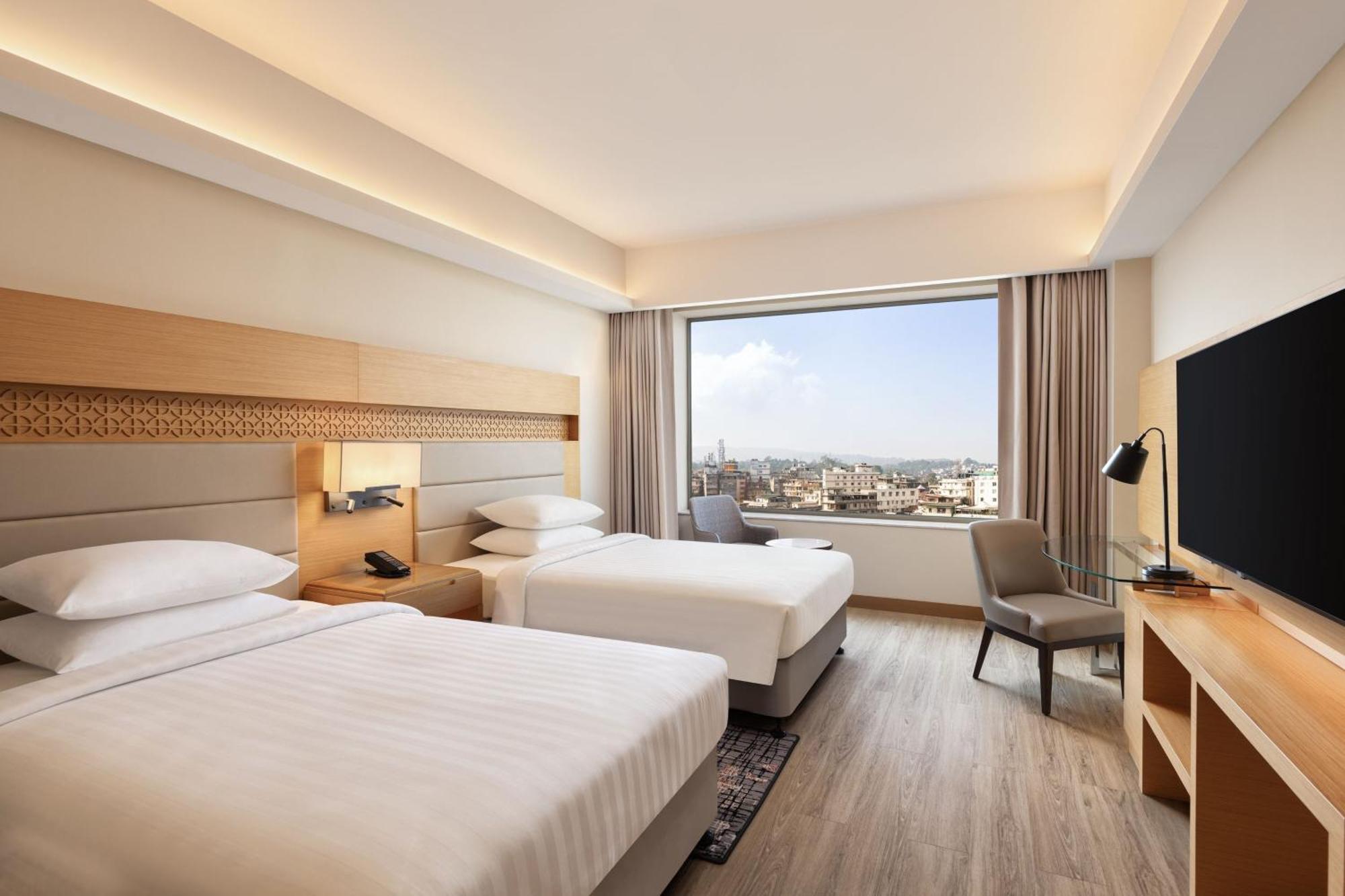 Courtyard By Marriott 5*
