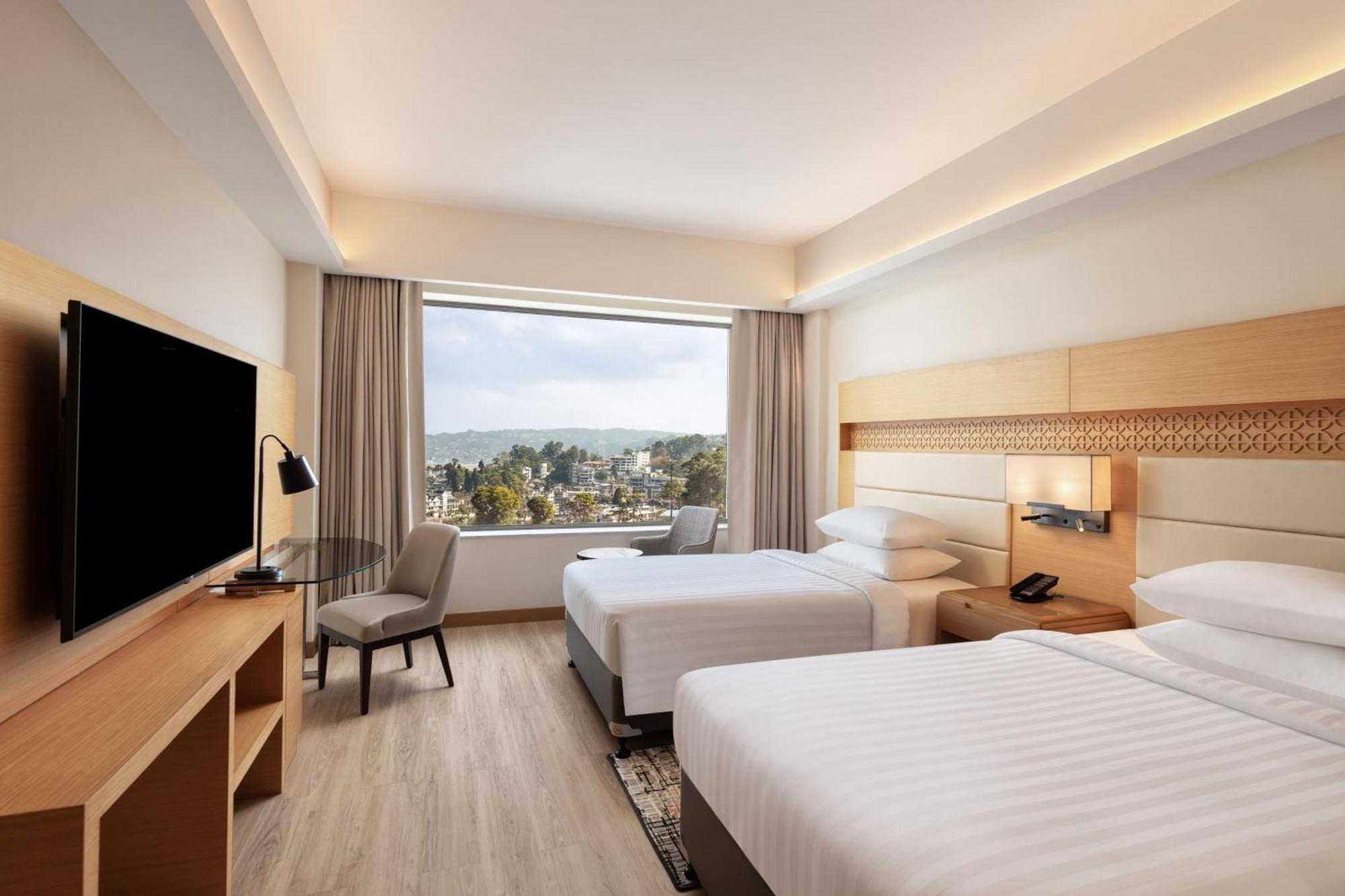 Courtyard By Marriott Hotel 5*