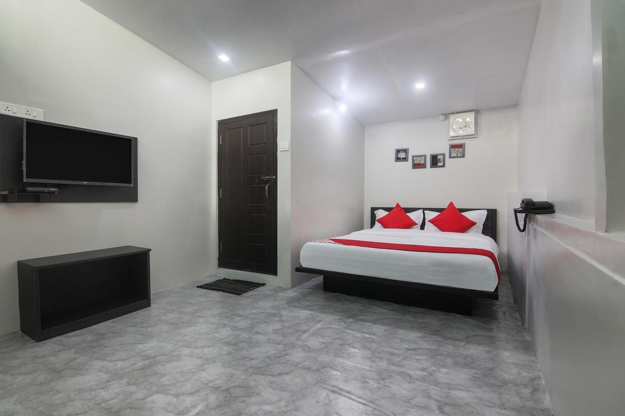 O Pillars House 3*