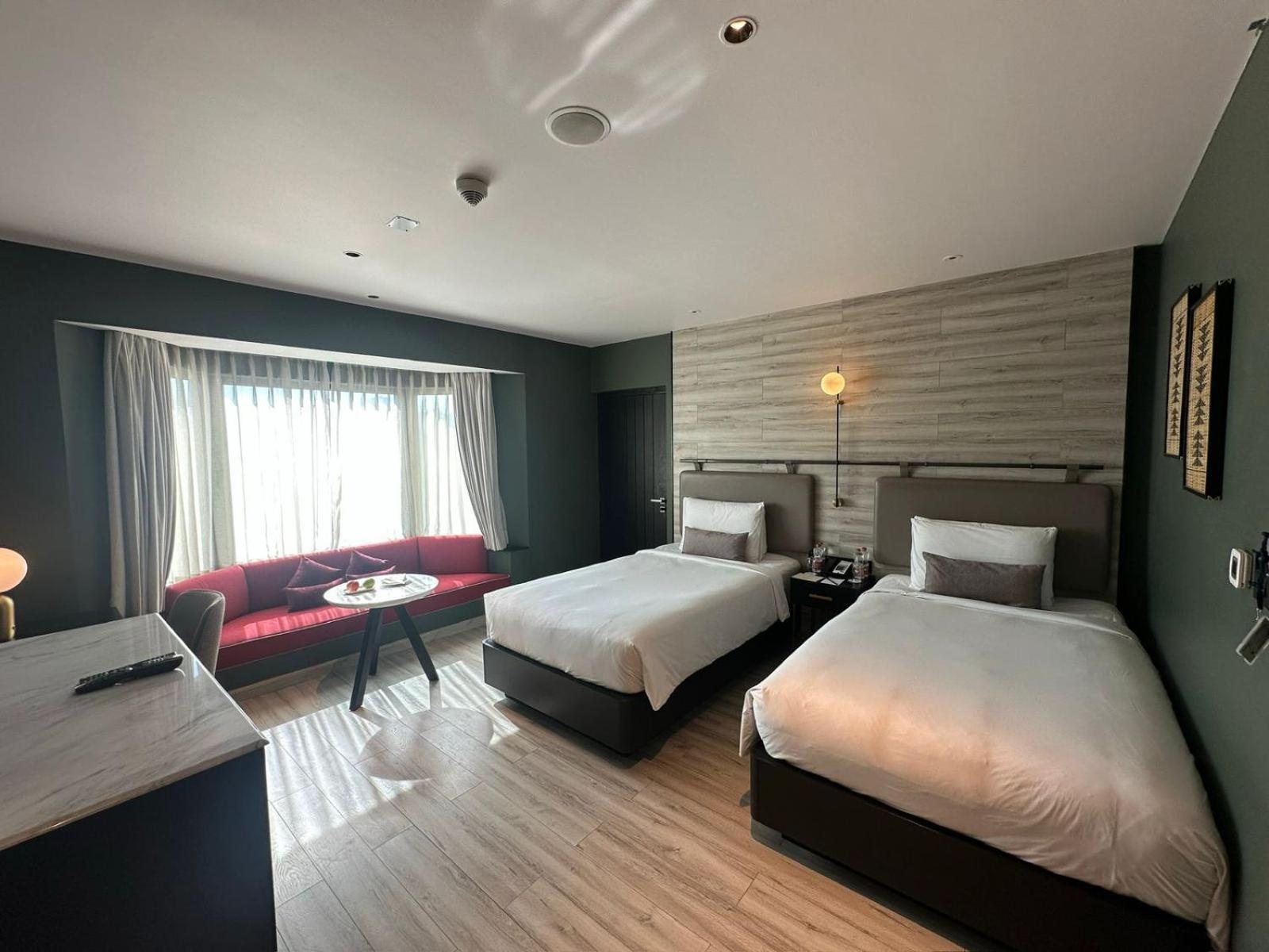 Vivanta Meghalaya 5*