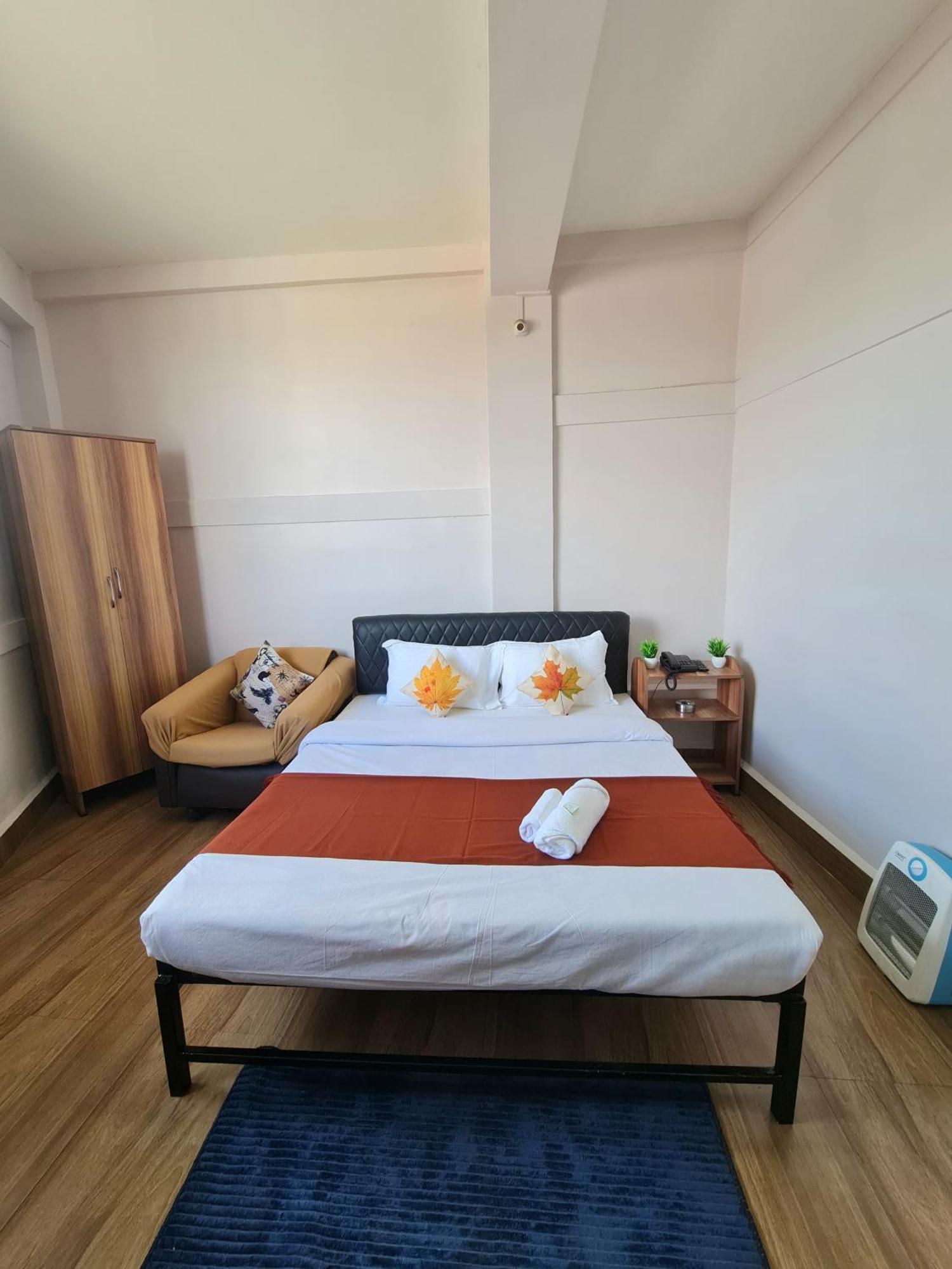 B Fine Guest house *