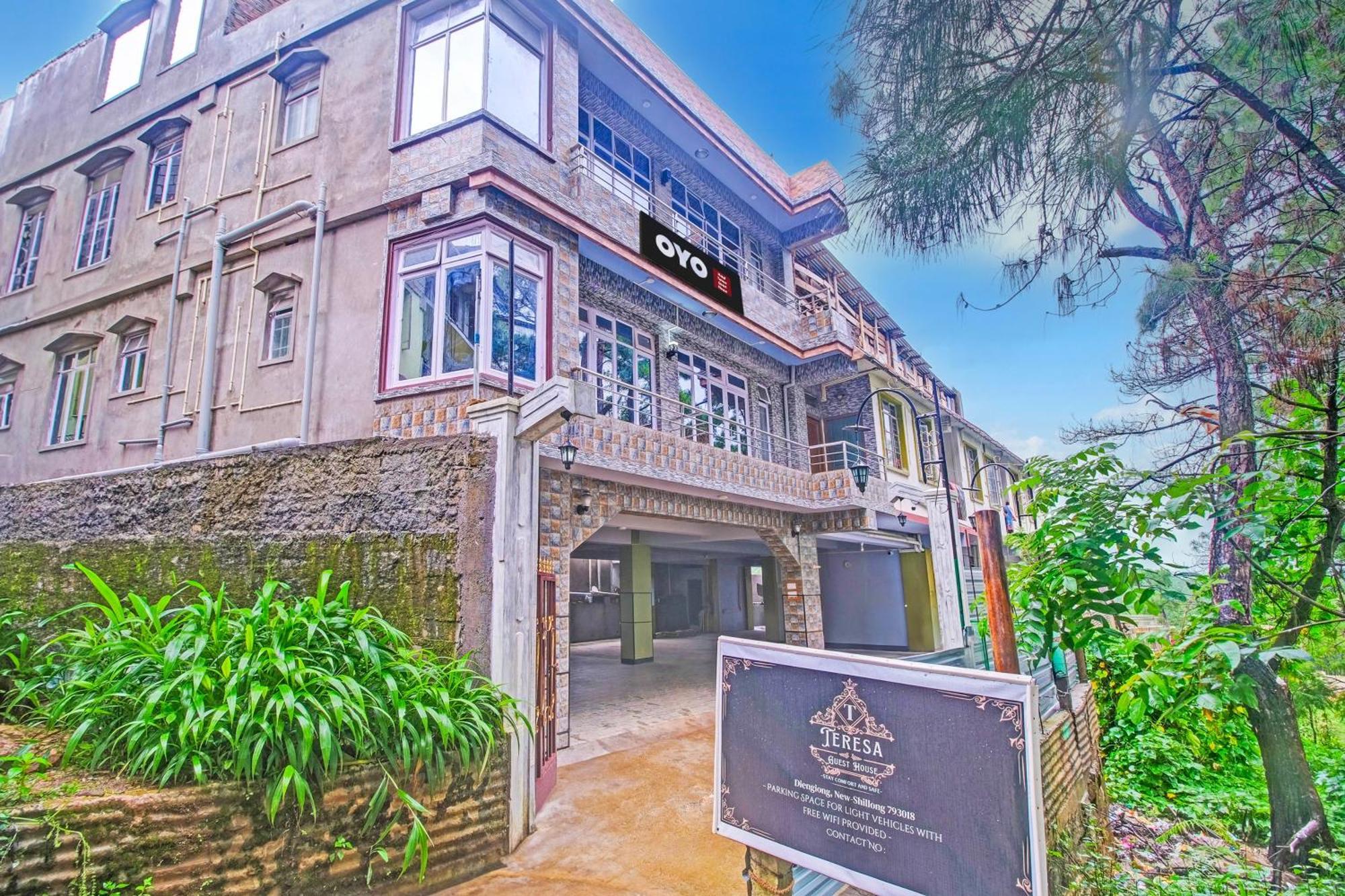 Spot On Teresa Hotel Shillong