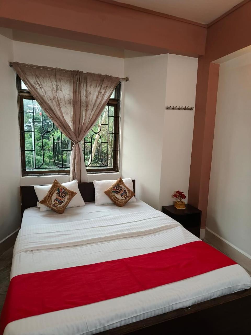 Elibhis Bed & Breakfast