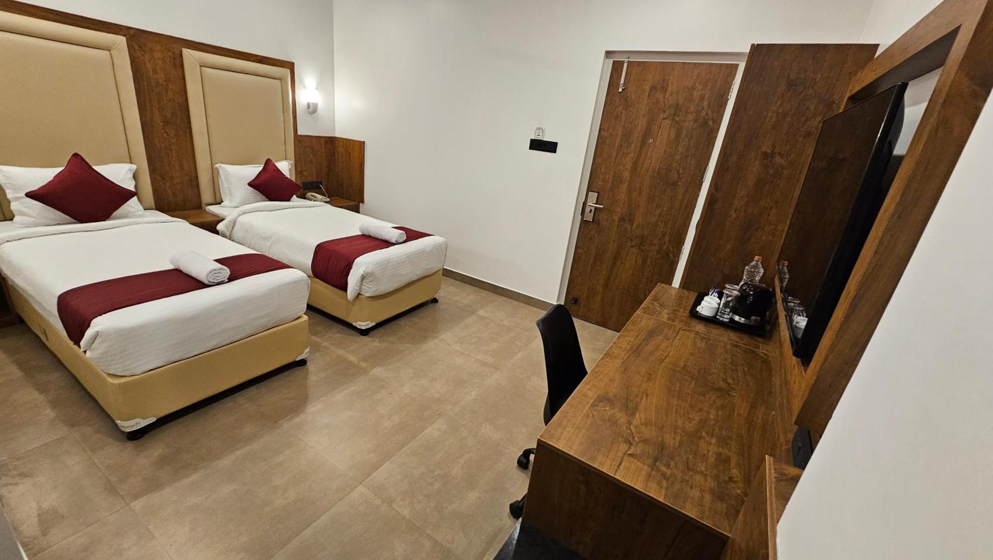 Indiana Hills Hotel Shillong