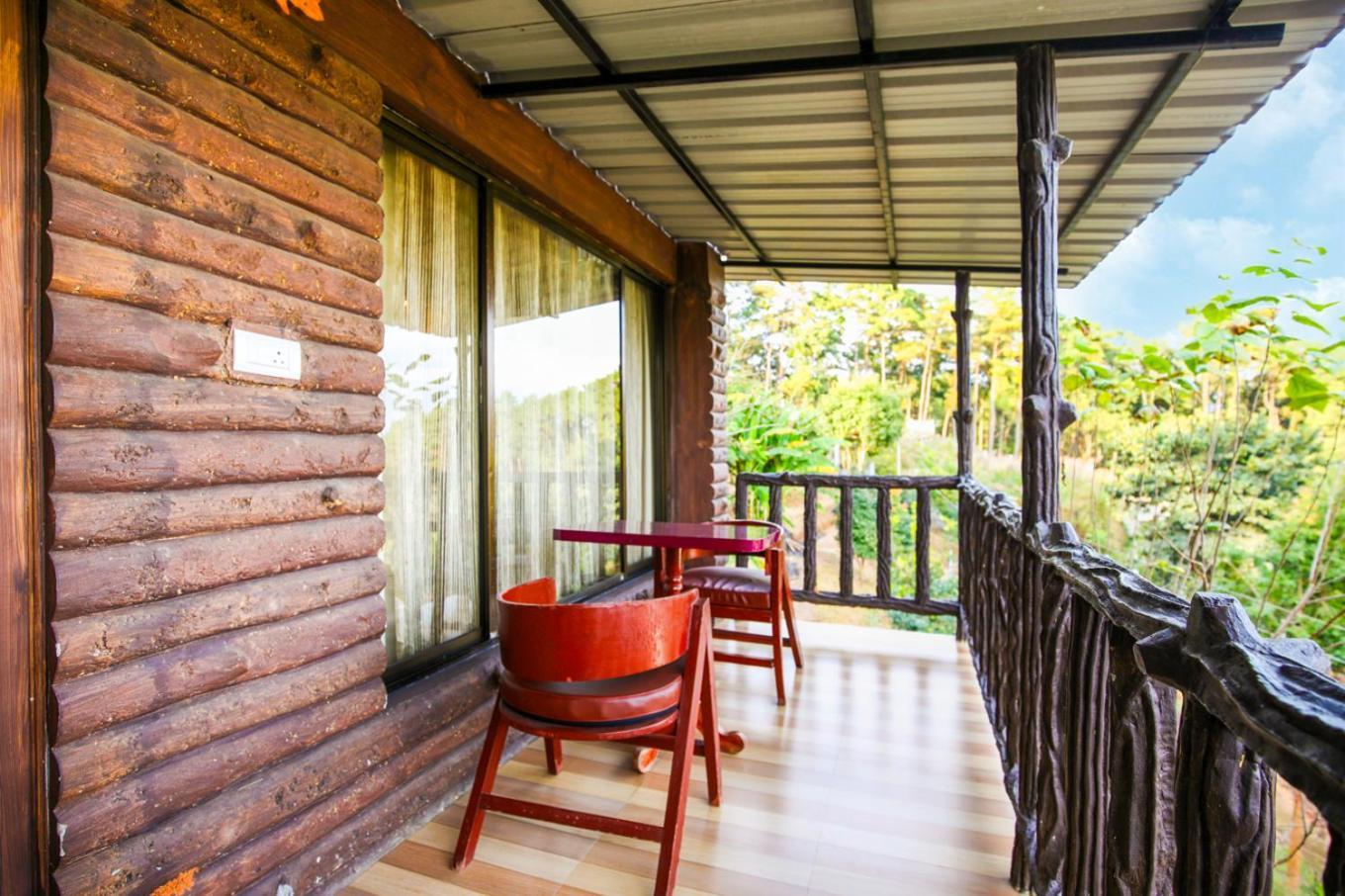 La Nicholas View By Summit Shillong