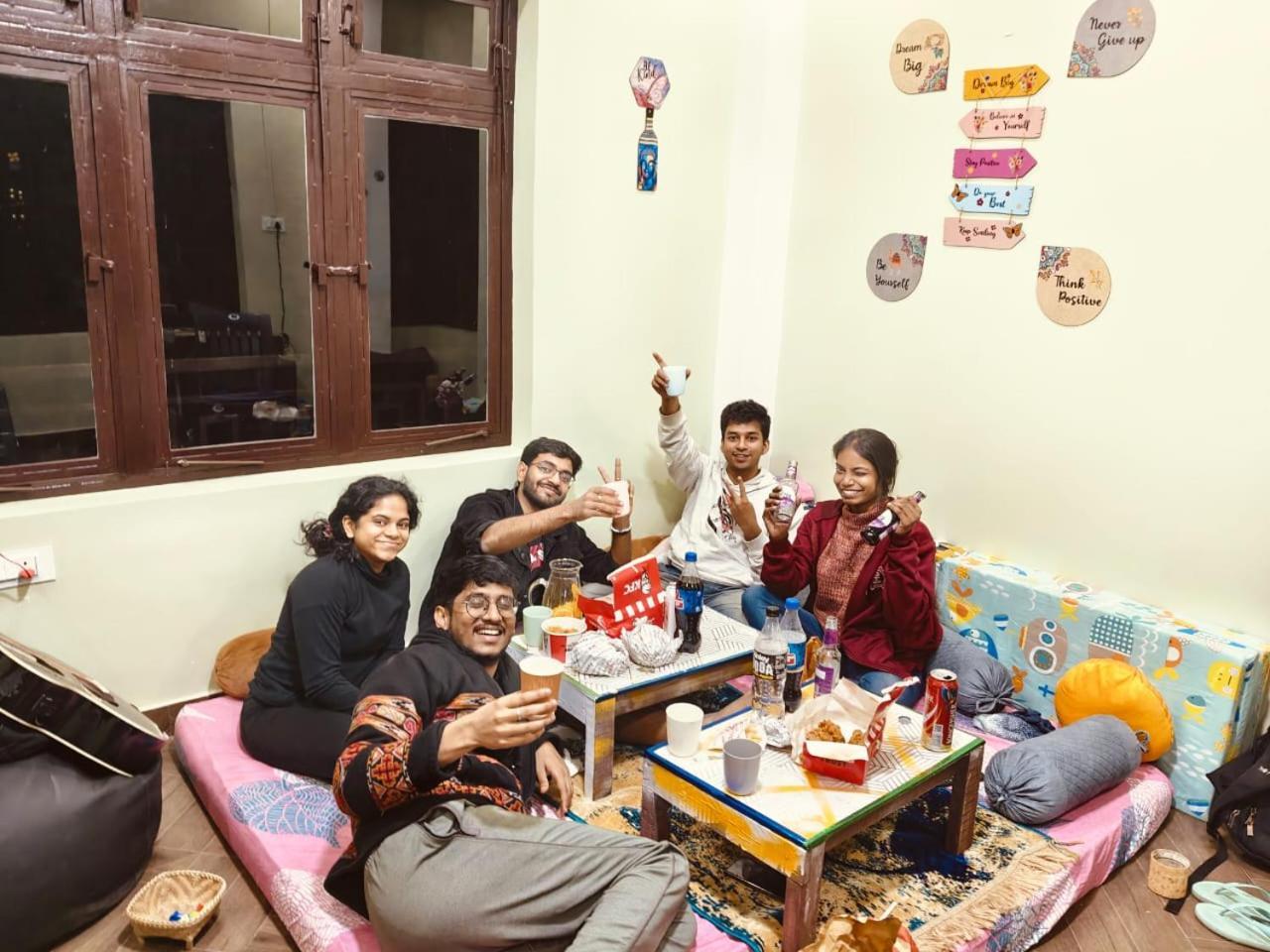 Hostel Xtsy Travellers
