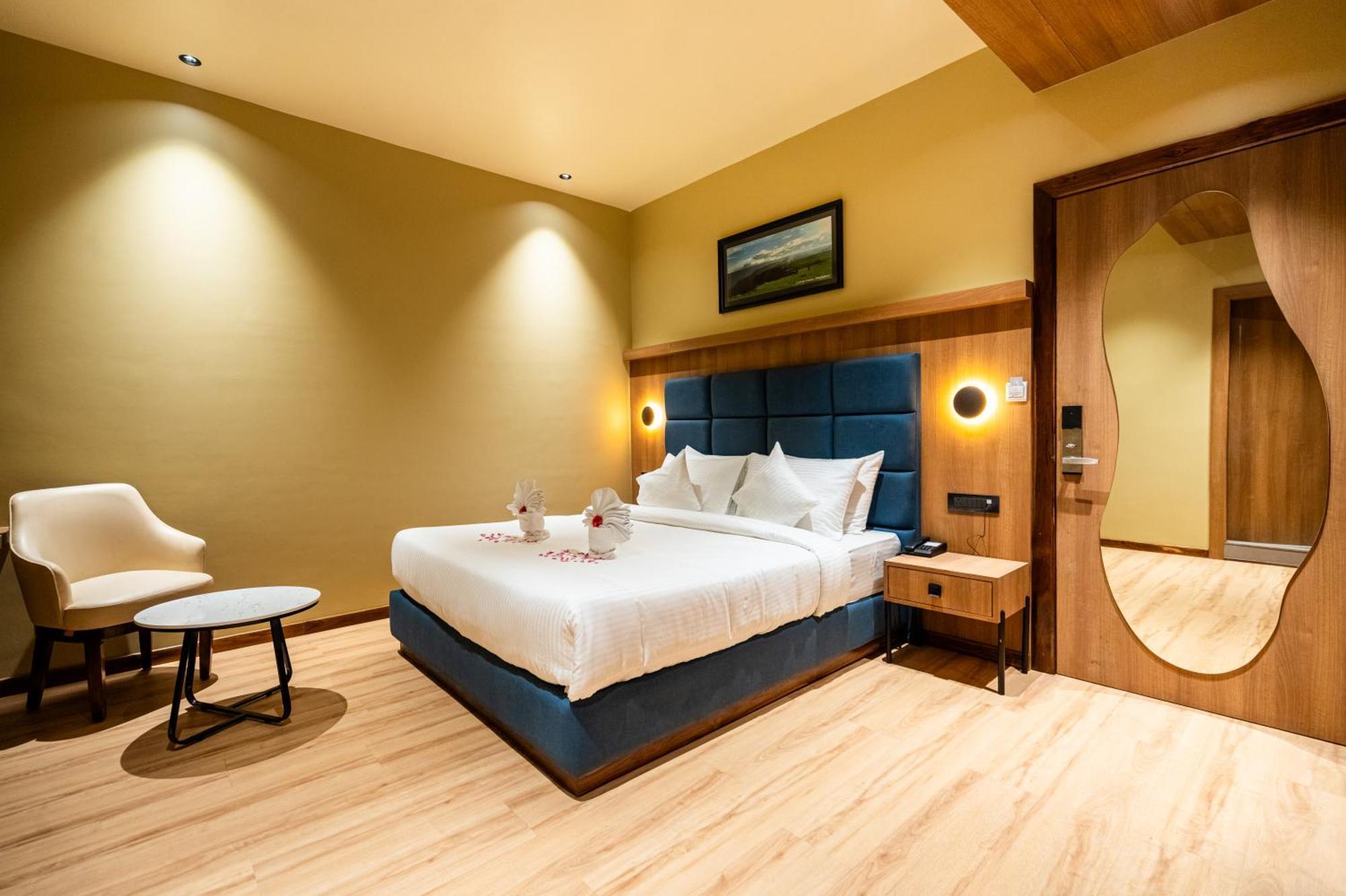 Hotel The White Rock & Dine Shillong