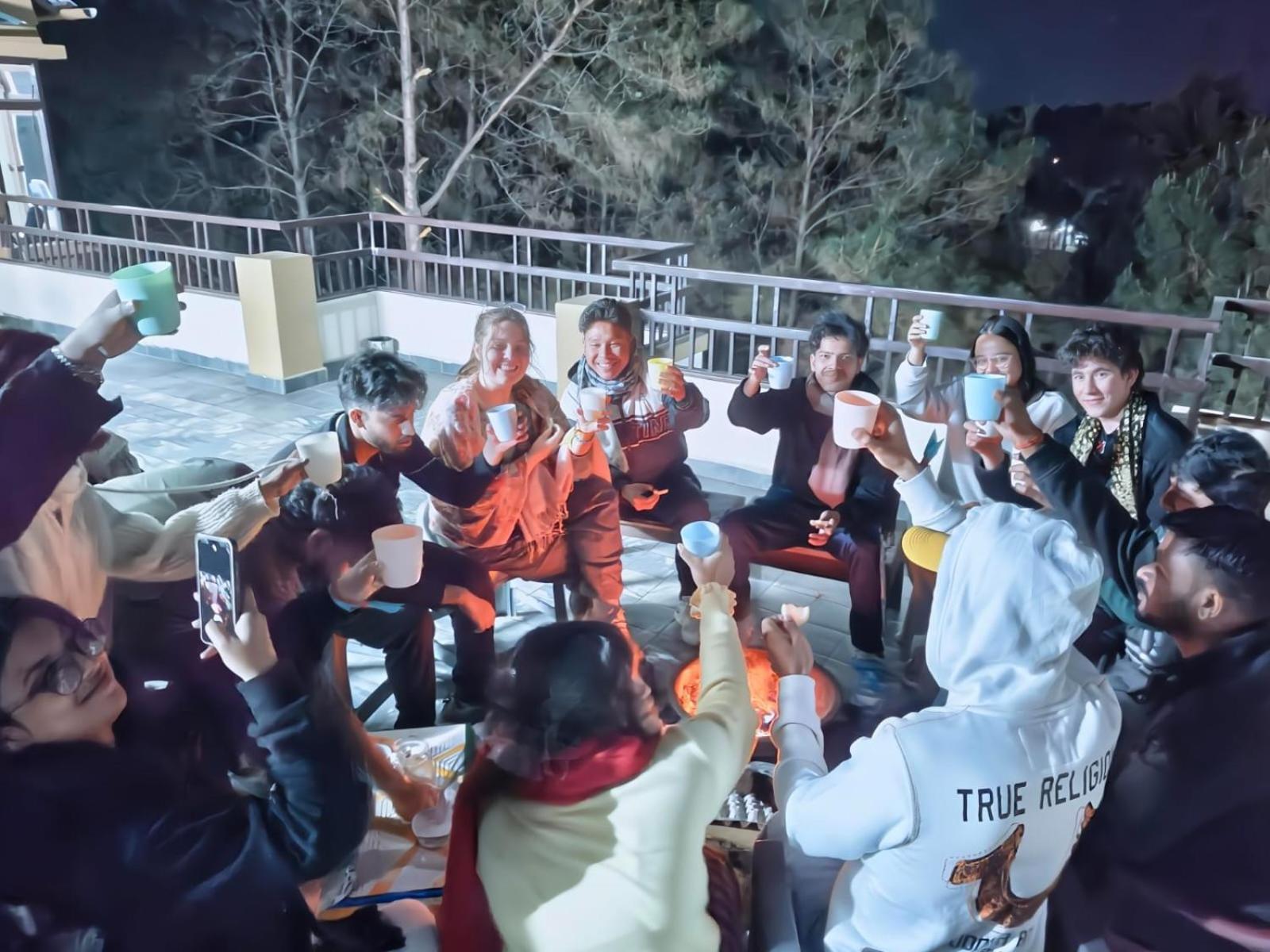 Hostel Xtsy Travellers *