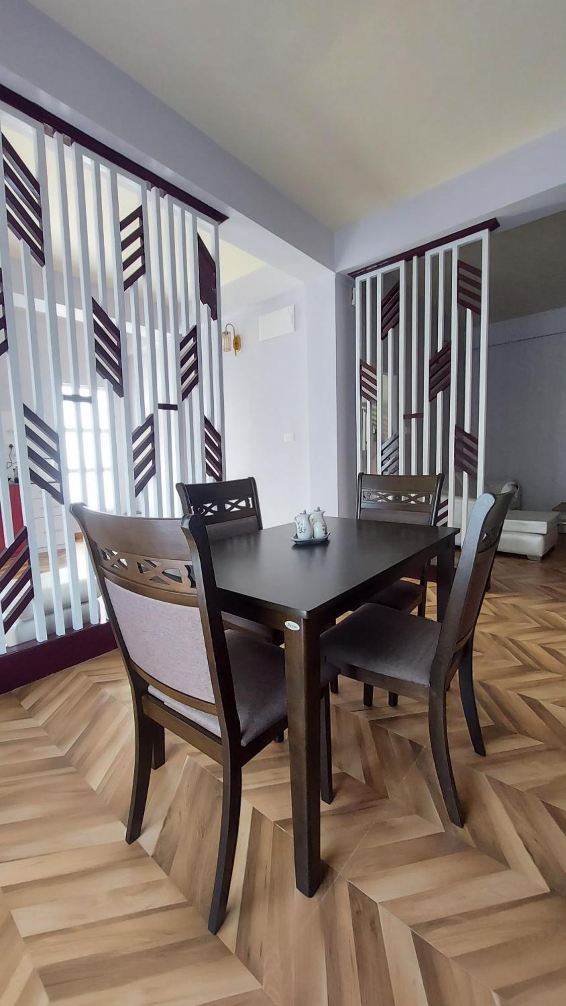 Samaphi Apartment