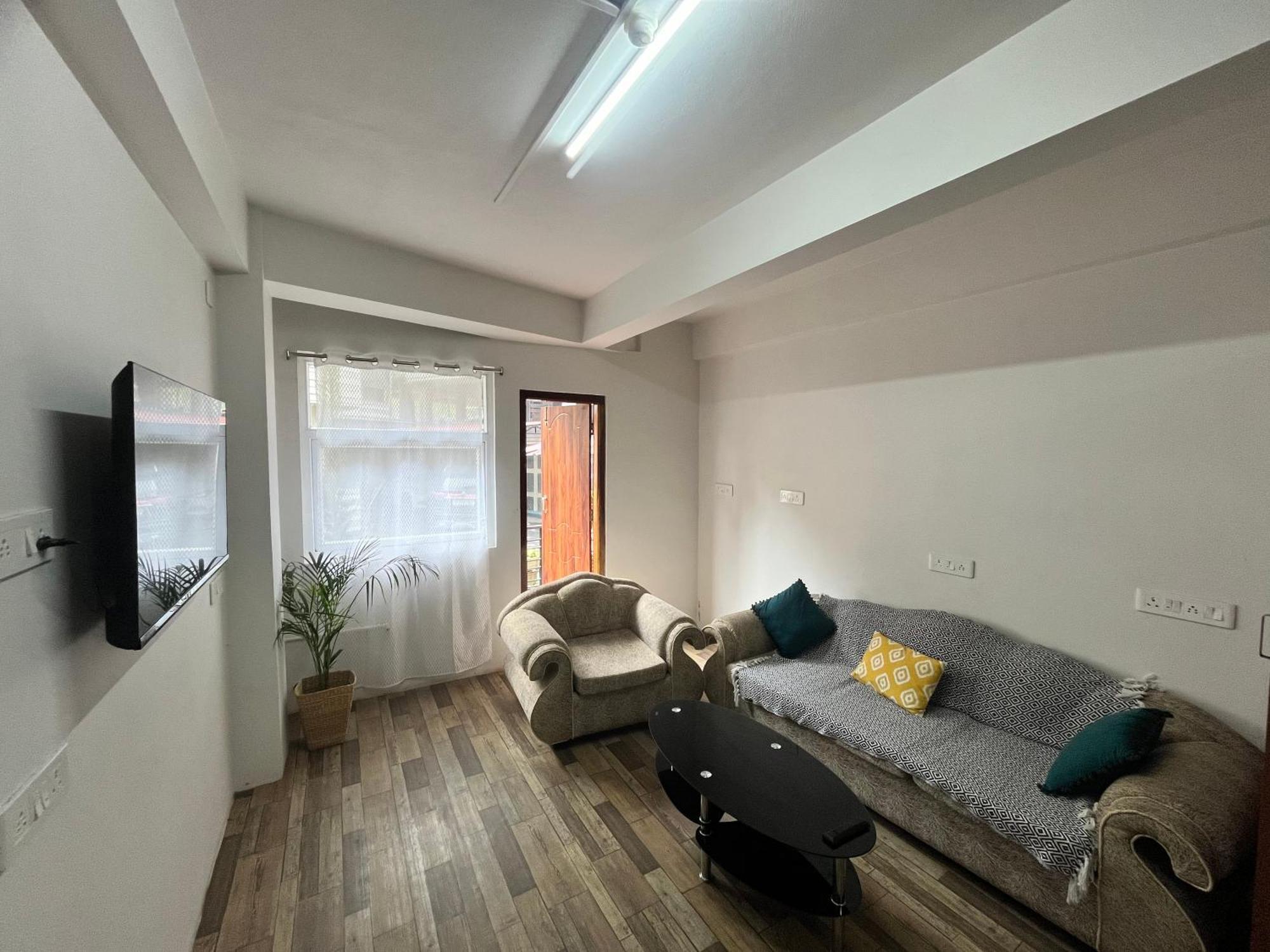 Guest house Mulberry *
