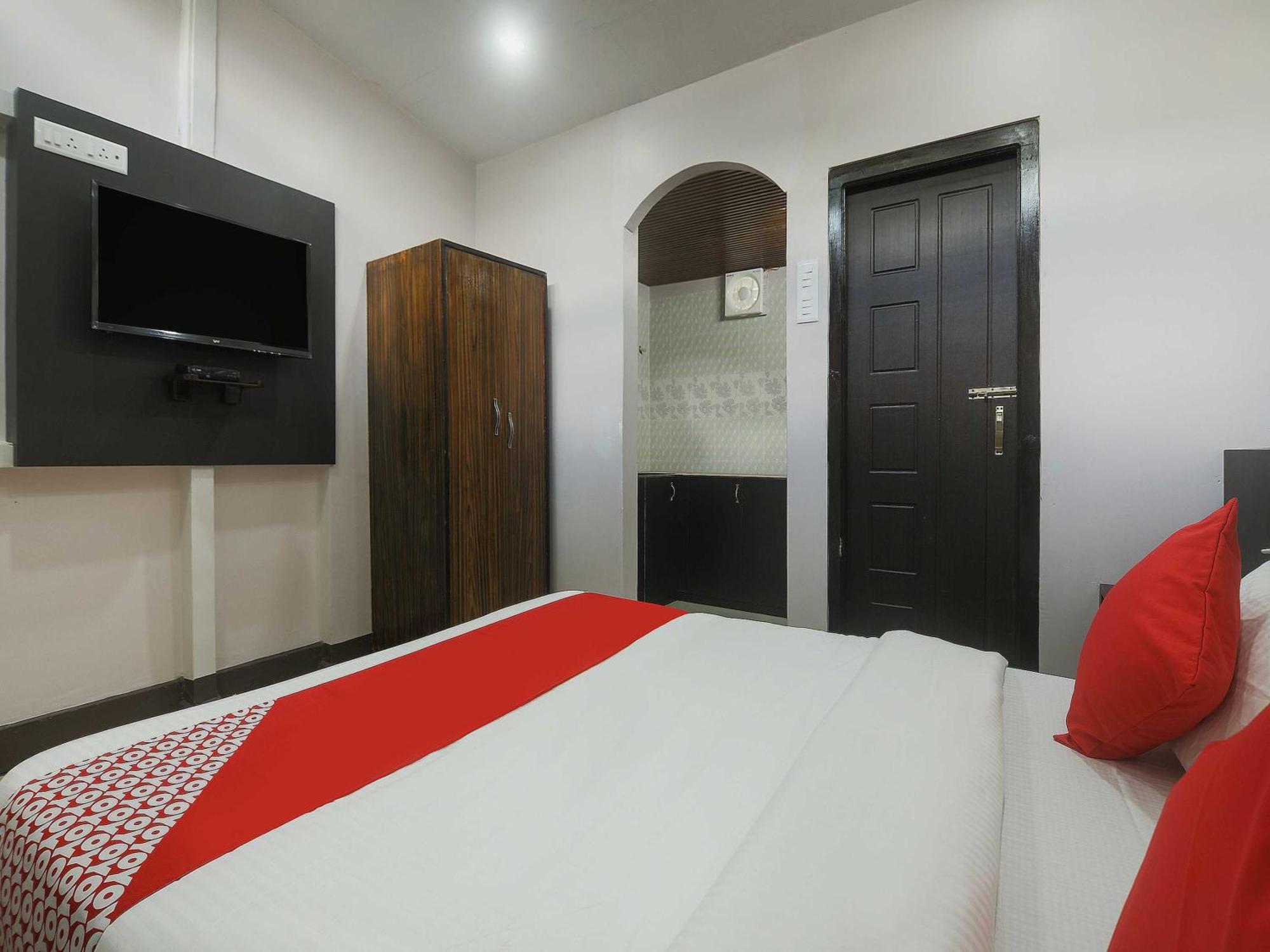 Hotel O Pillars House Shillong