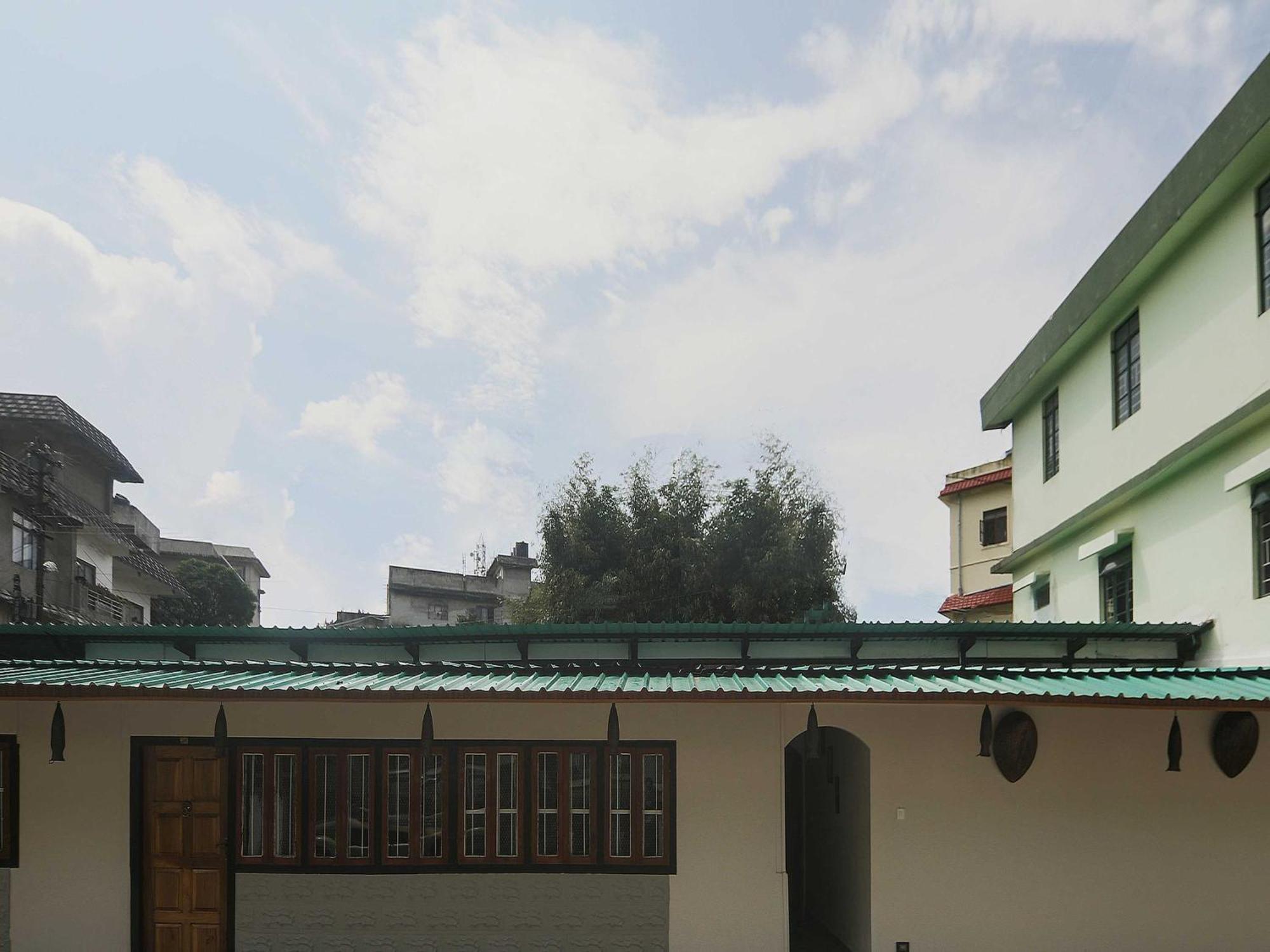 Hotel O Pillars House Shillong
