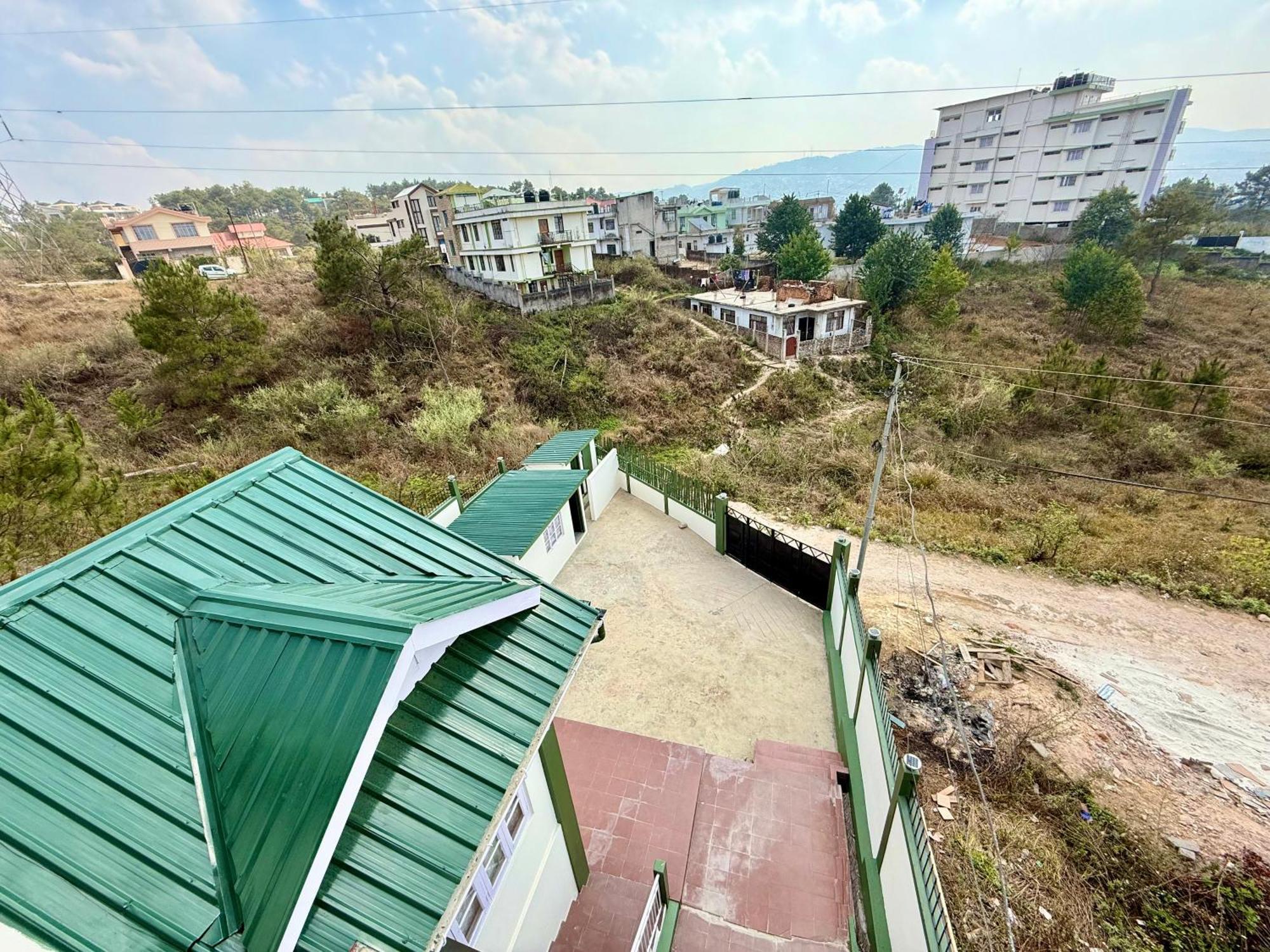 Yepplo - Complimentary Breakfast - 24 Hrs Caretaker & Power Backup Villa Shillong