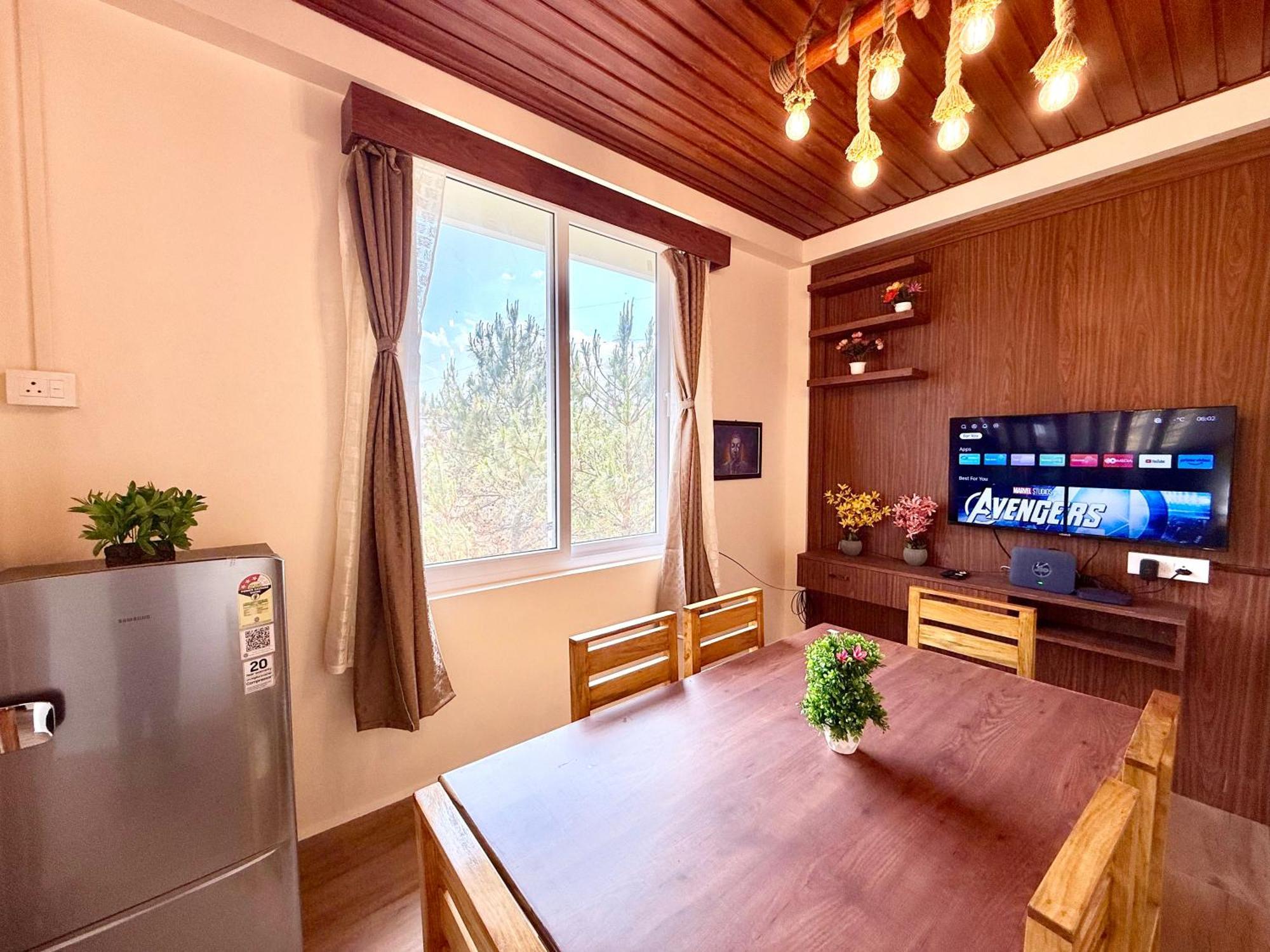 Yepplo - Complimentary Breakfast - 24 Hrs Caretaker & Power Backup Villa