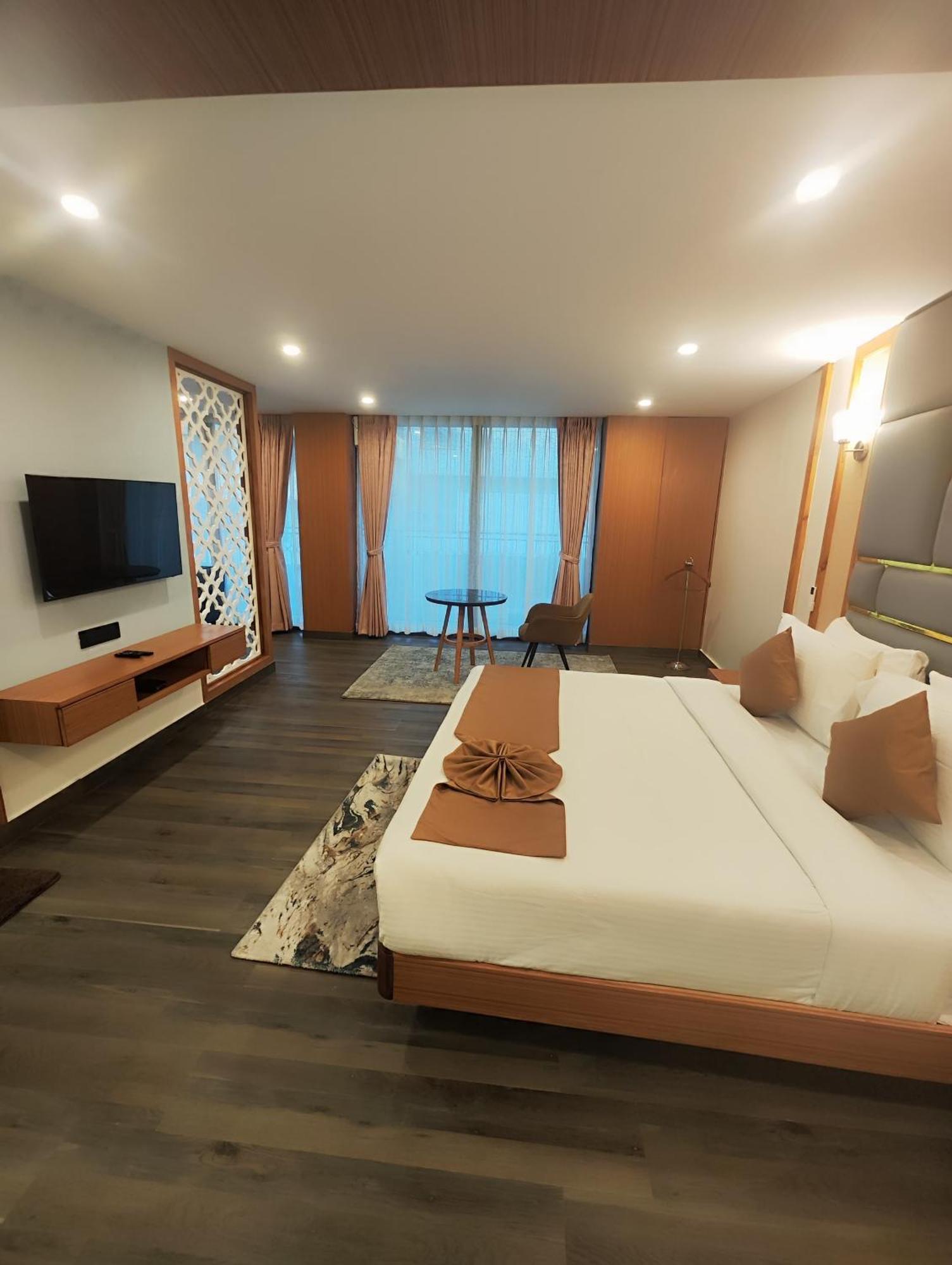 Hotel Pristine Pavilion Shillong