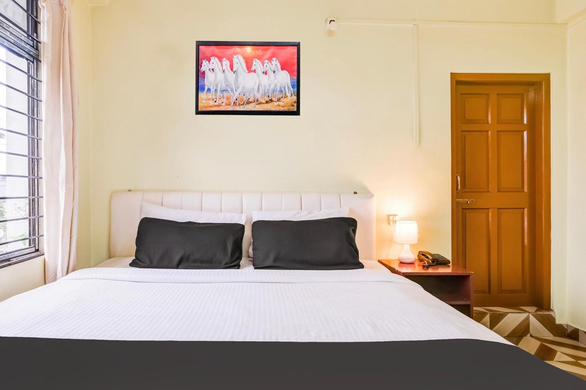 Super O Rynjah Hotel Shillong