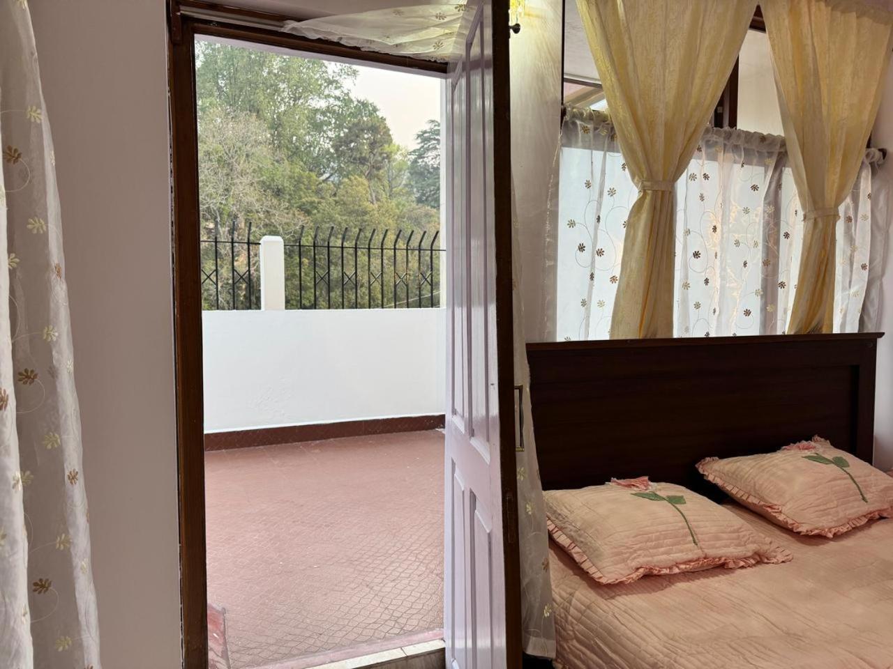Homestay Znz