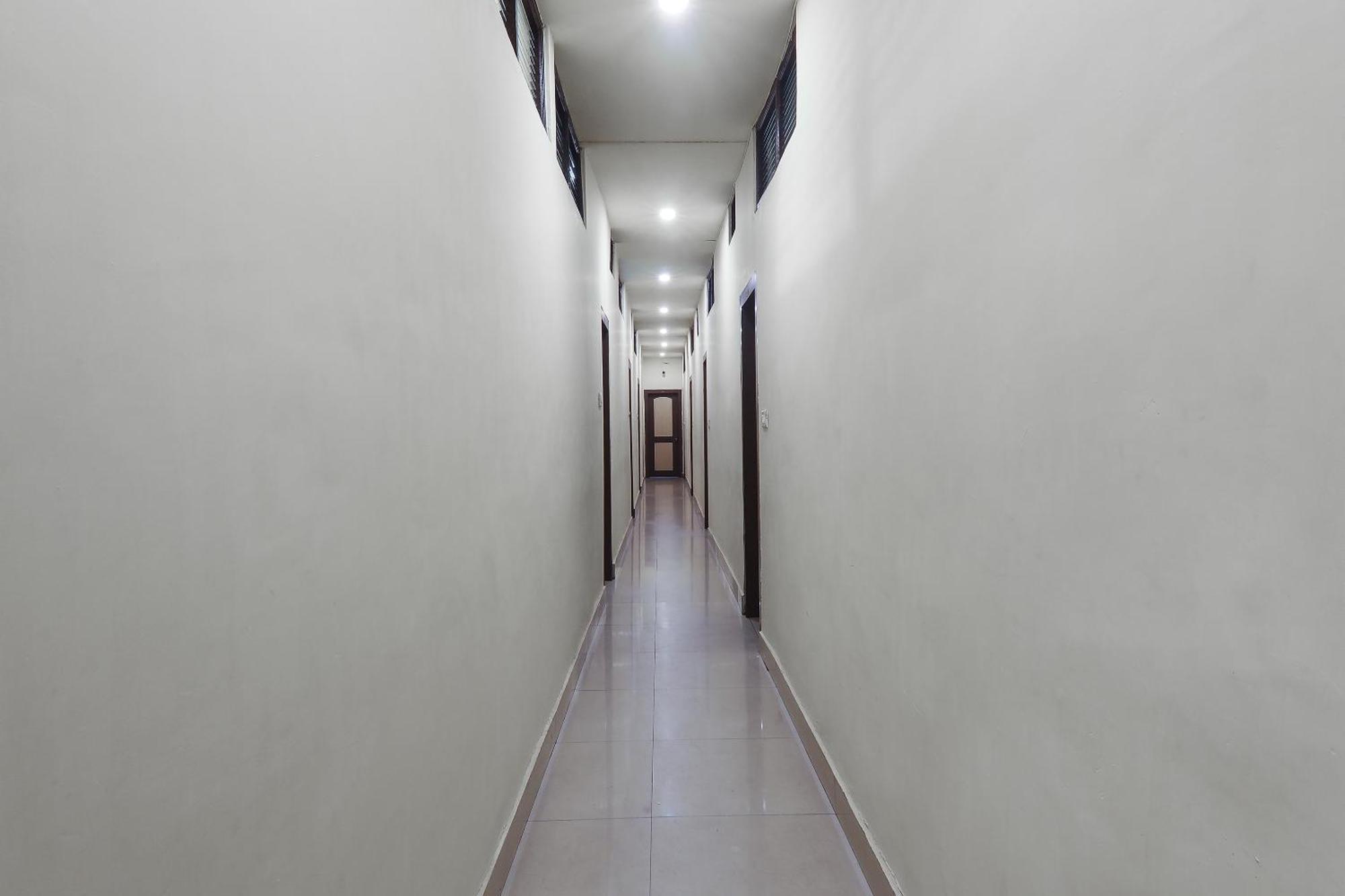 O Golden Peak Hotel 4*