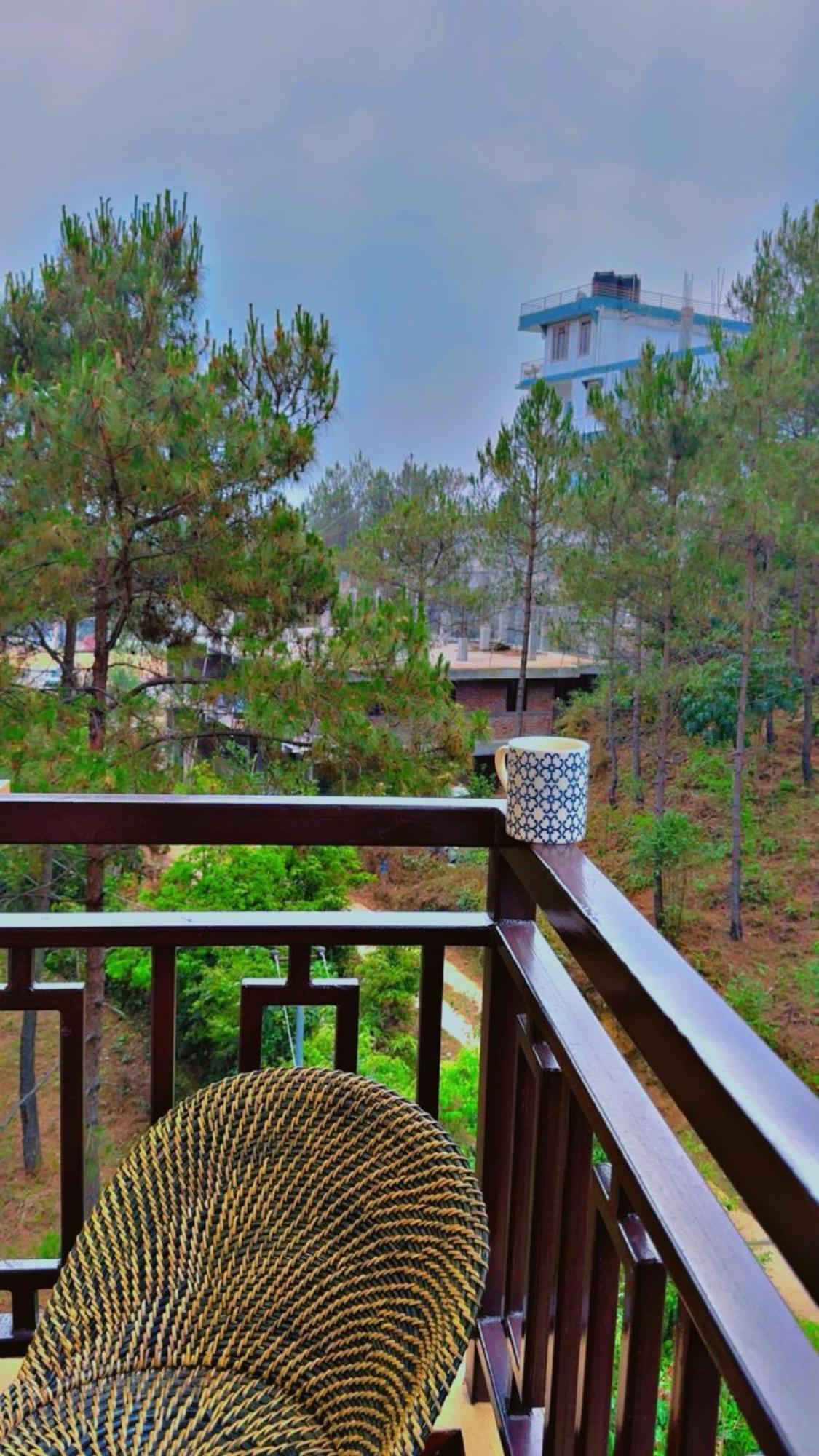Xtsy Travellers Hostel